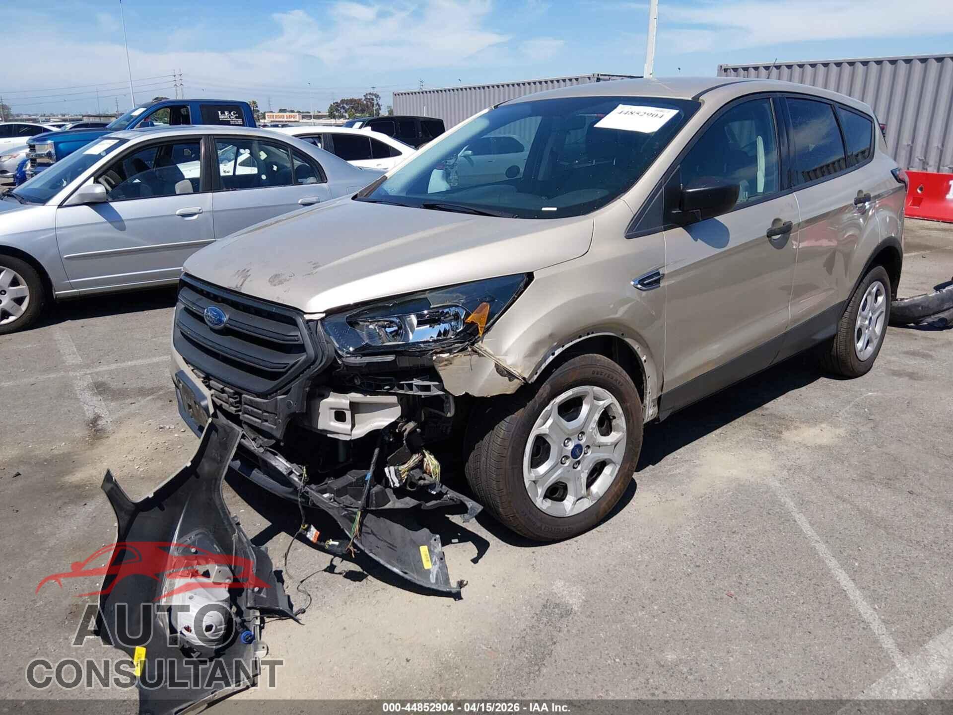 FORD ESCAPE 2018 - 1FMCU0F76JUA23990