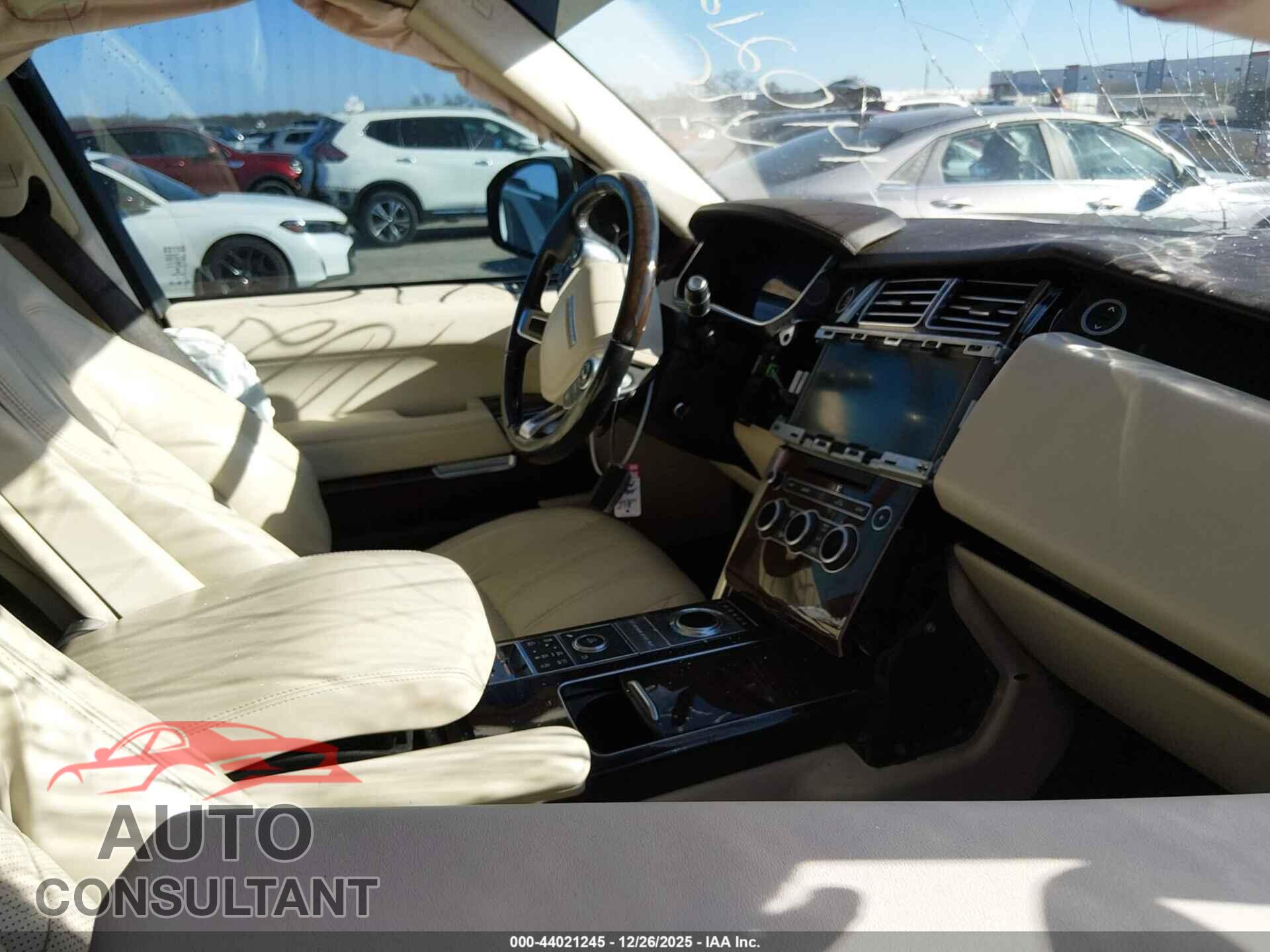 LAND ROVER RANGE ROVER 2017 - SALGS2FV7HA354278