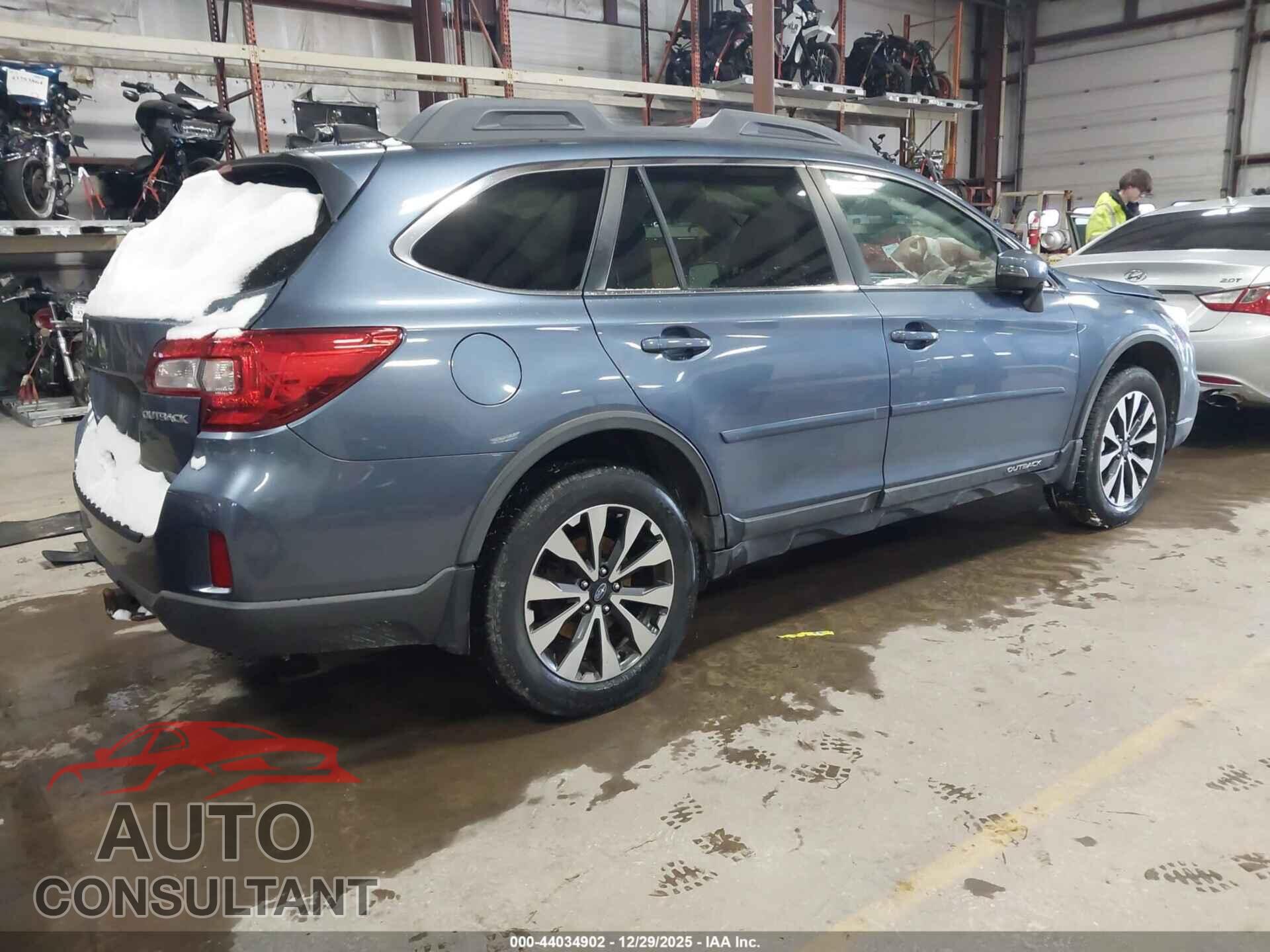 SUBARU OUTBACK 2016 - 4S4BSBNCXG3229758