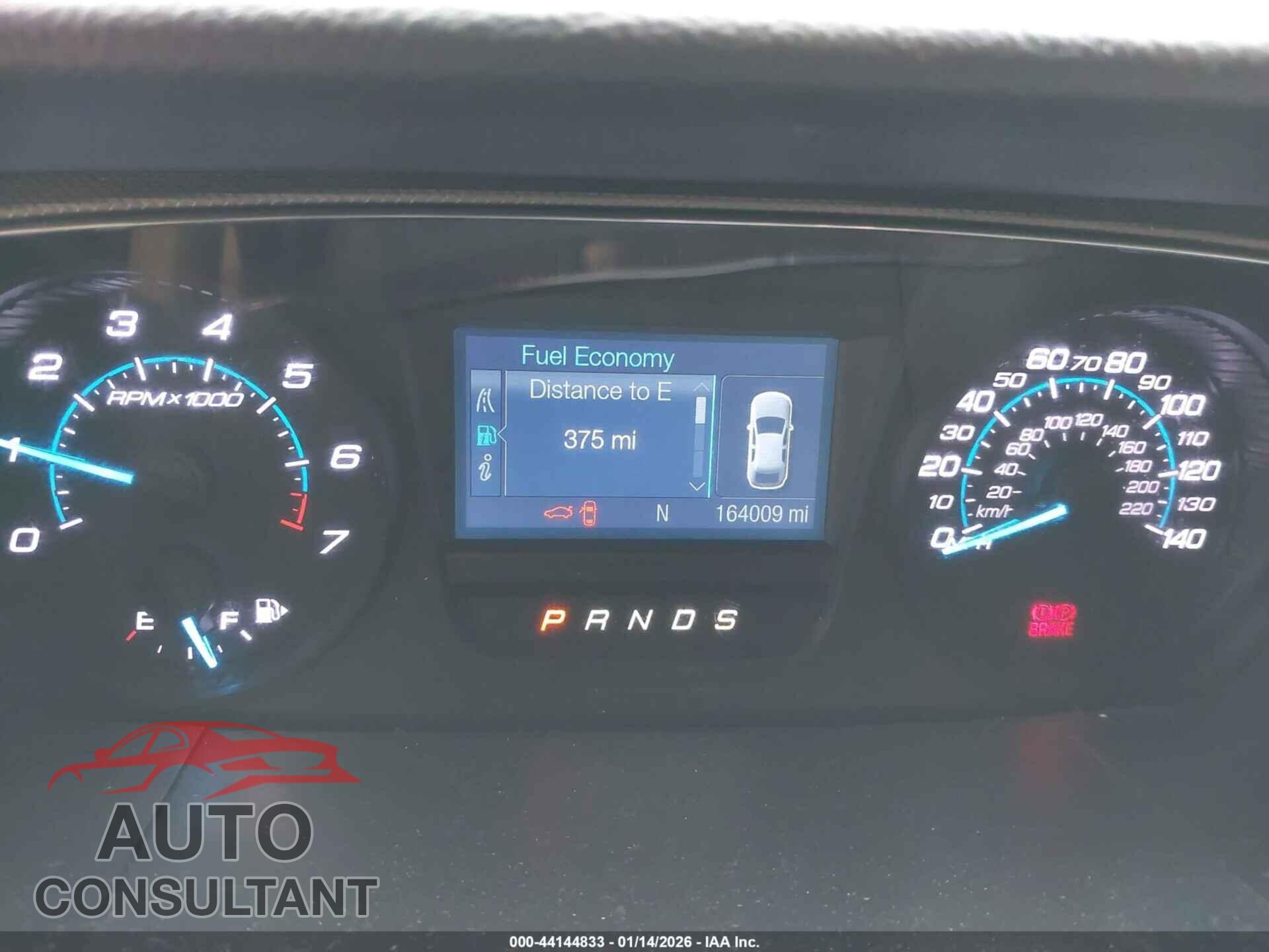 FORD TAURUS 2018 - 1FAHP2D87JG138482