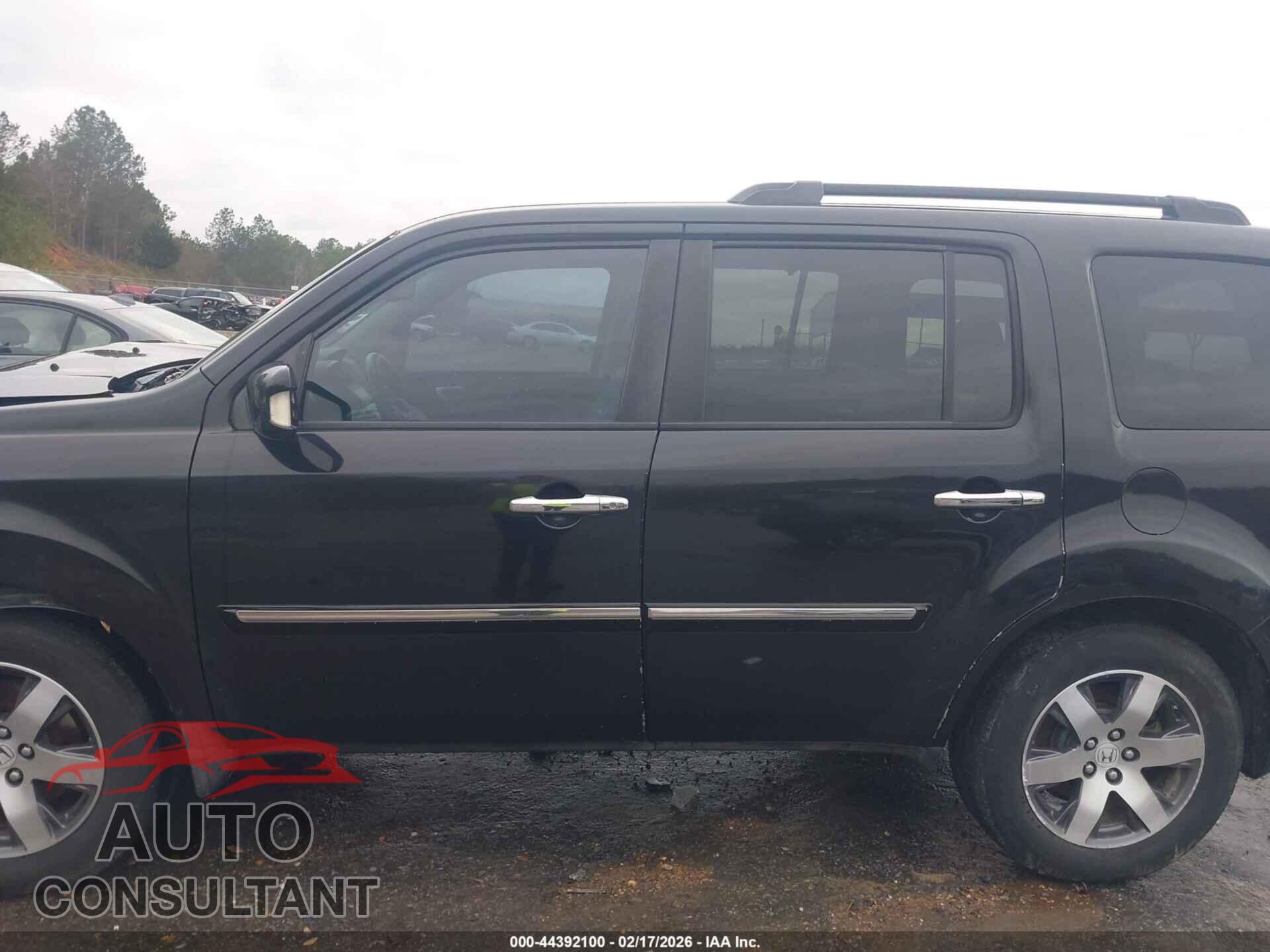 HONDA PILOT 2012 - 5FNYF3H97CB018104