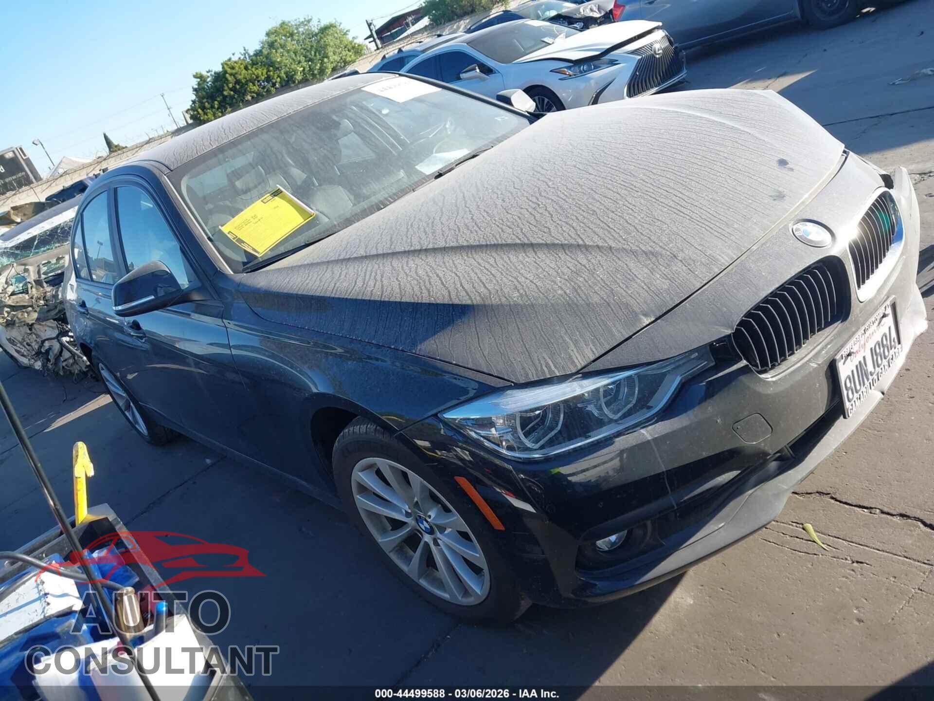 BMW 320I 2018 - WBA8A9C53JK623353