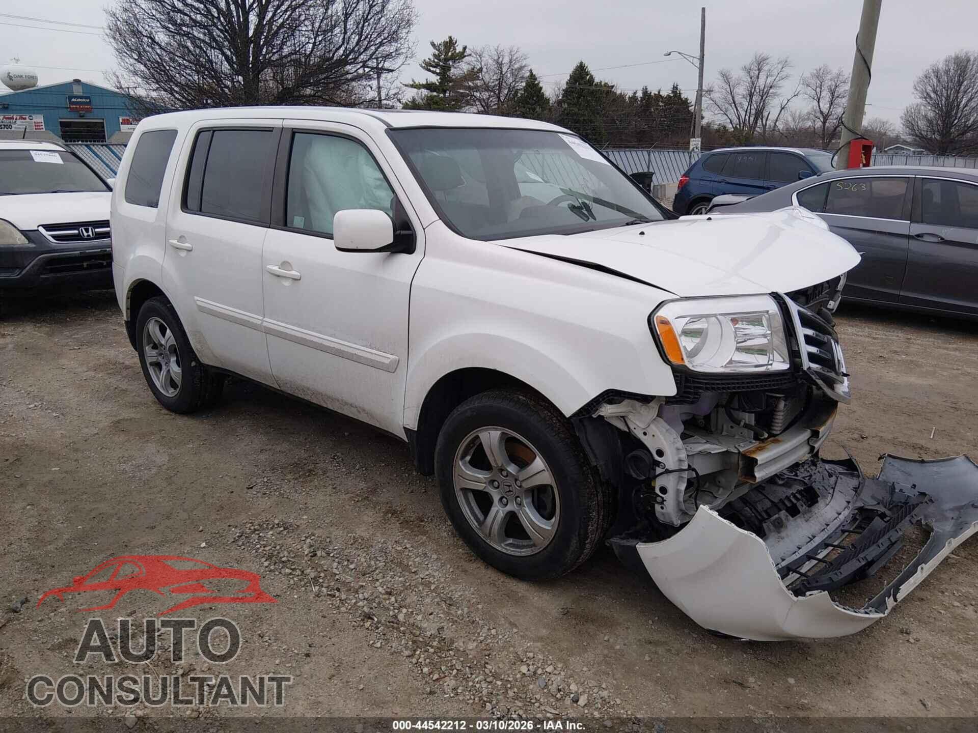 HONDA PILOT 2015 - 5FNYF4H72FB039791