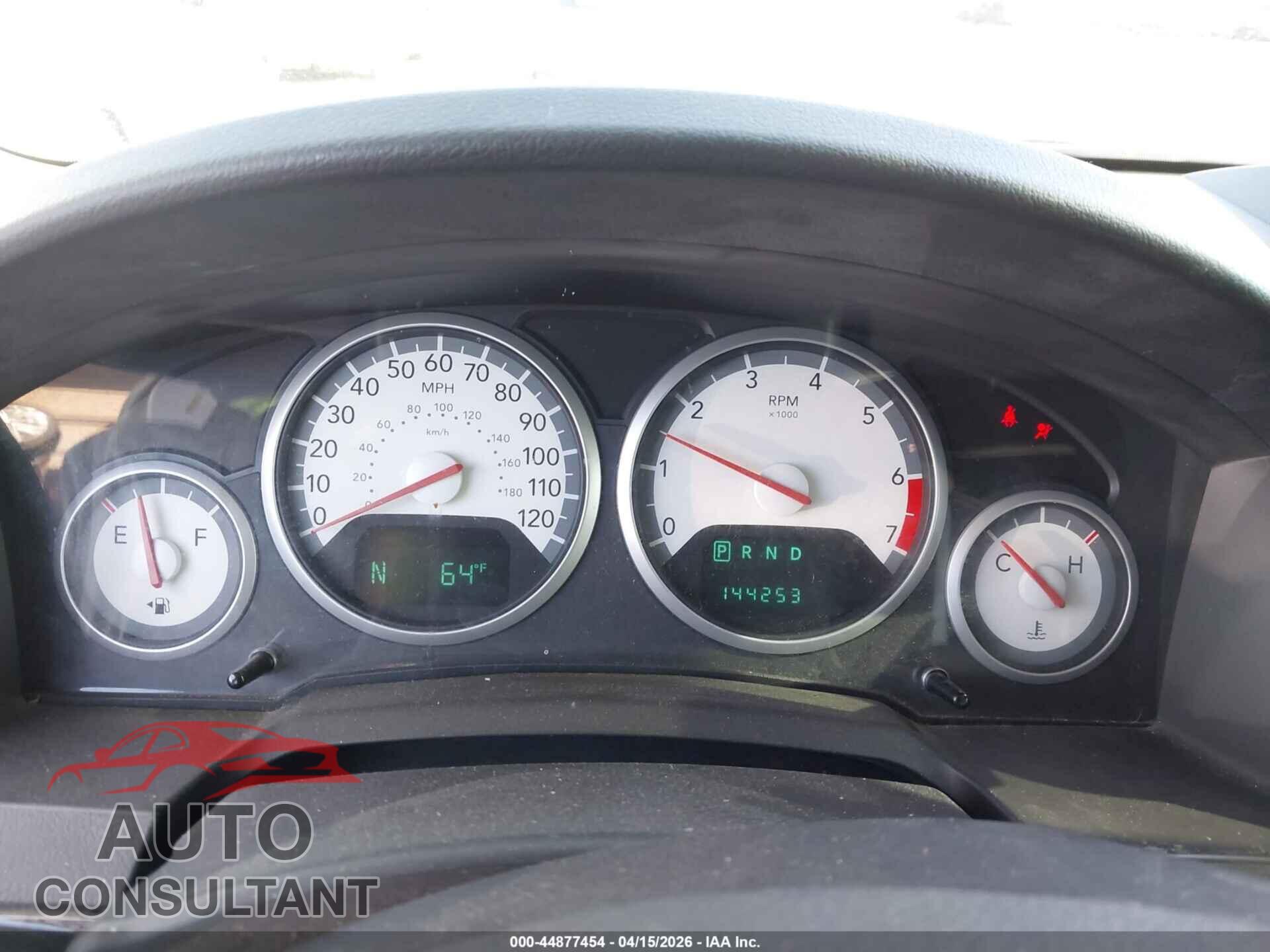 DODGE GRAND CARAVAN 2010 - 2D4RN5D18AR367358