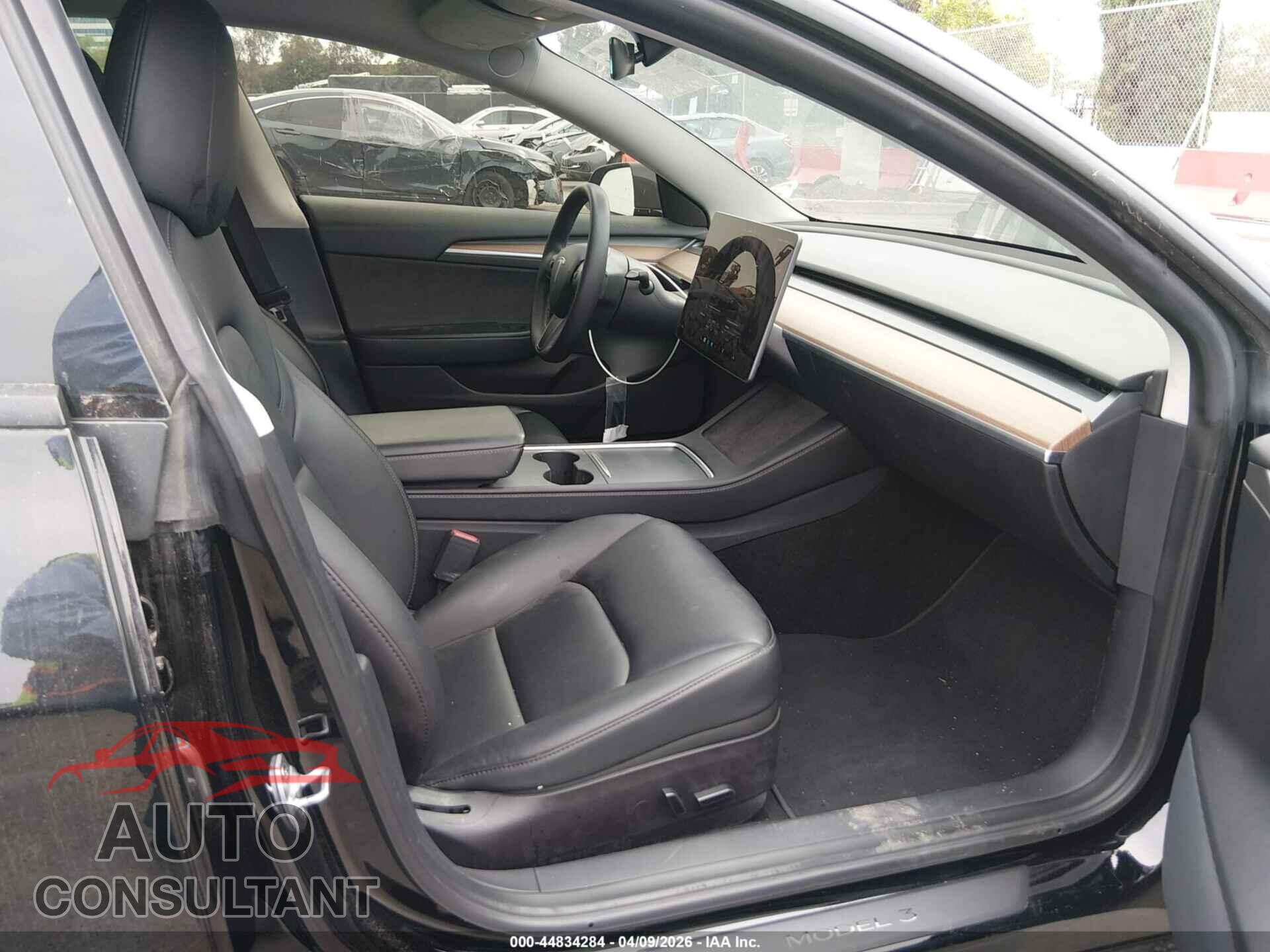 TESLA MODEL 3 2022 - 5YJ3E1EC5NF331155