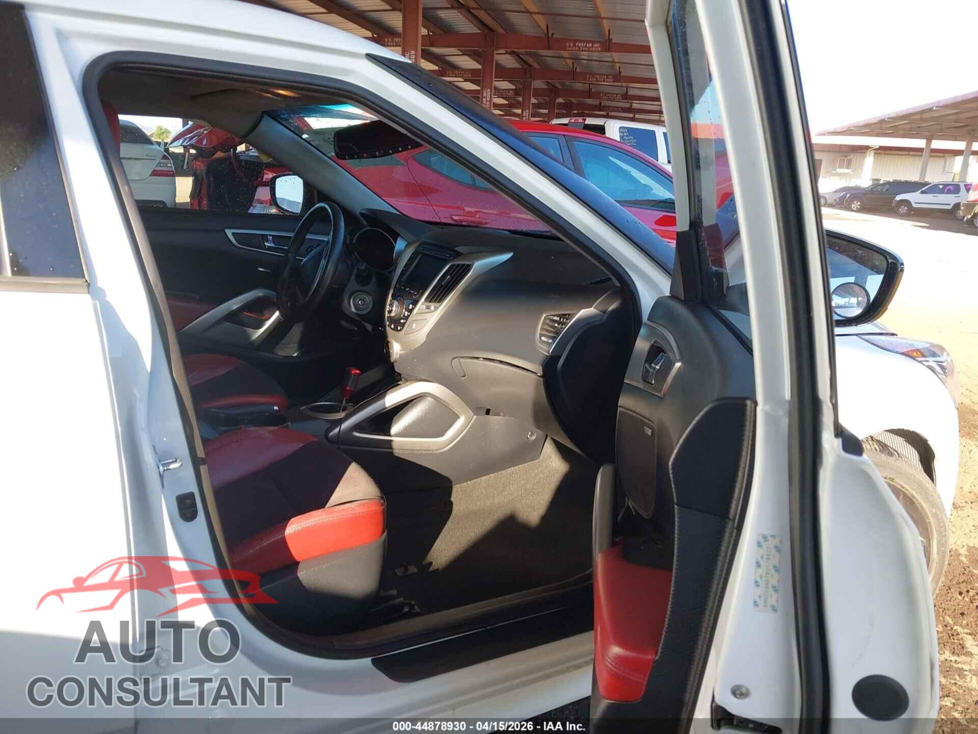 HYUNDAI VELOSTER 2013 - KMHTC6AD7DU178927