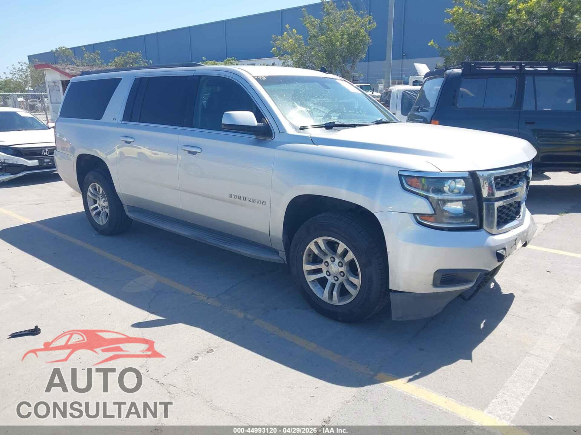 CHEVROLET SUBURBAN 1500 2015 - 1GNSCHKCXFR248225