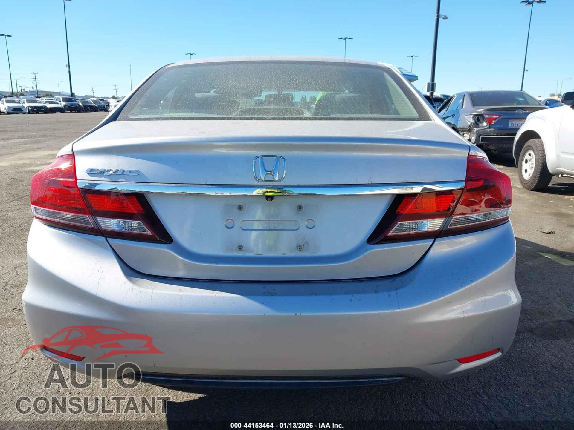 HONDA CIVIC 2015 - 2HGFB2F50FH545754