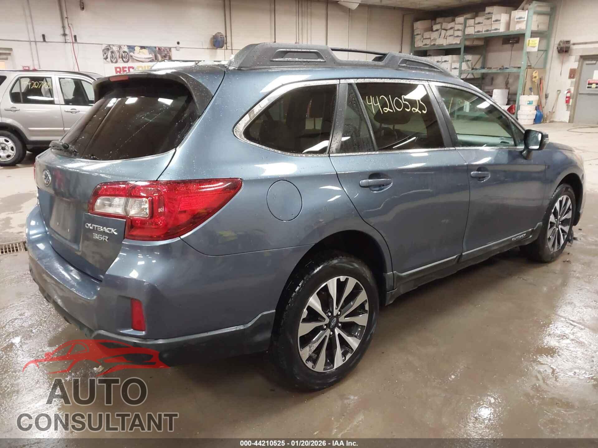 SUBARU OUTBACK 2015 - 4S4BSENC7F3327064