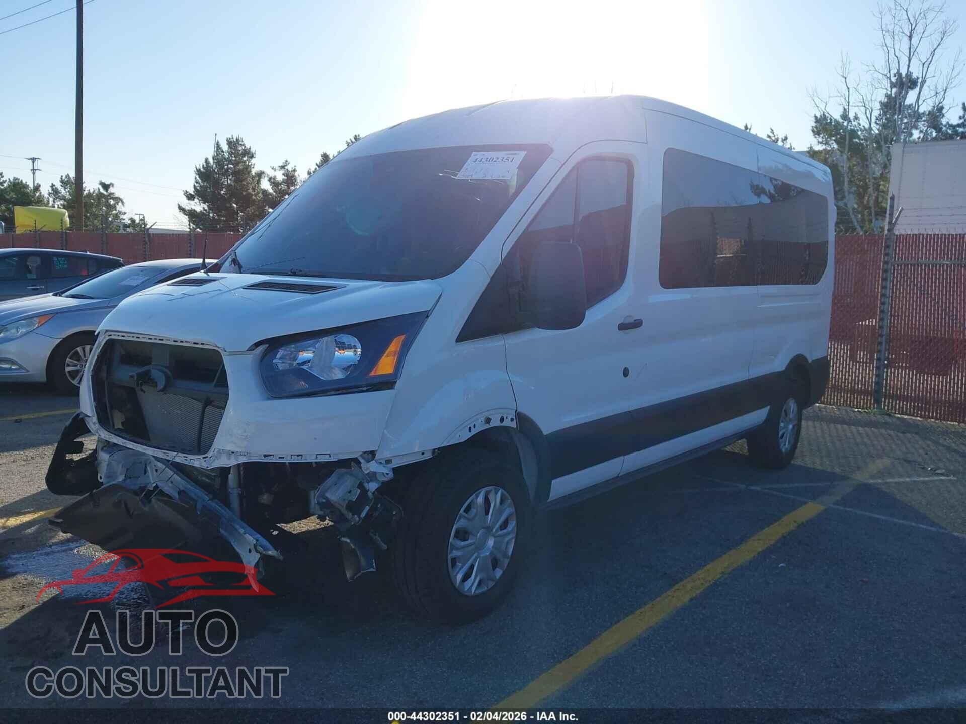 FORD TRANSIT-150 2025 - 1FTYE1C84SKA15488