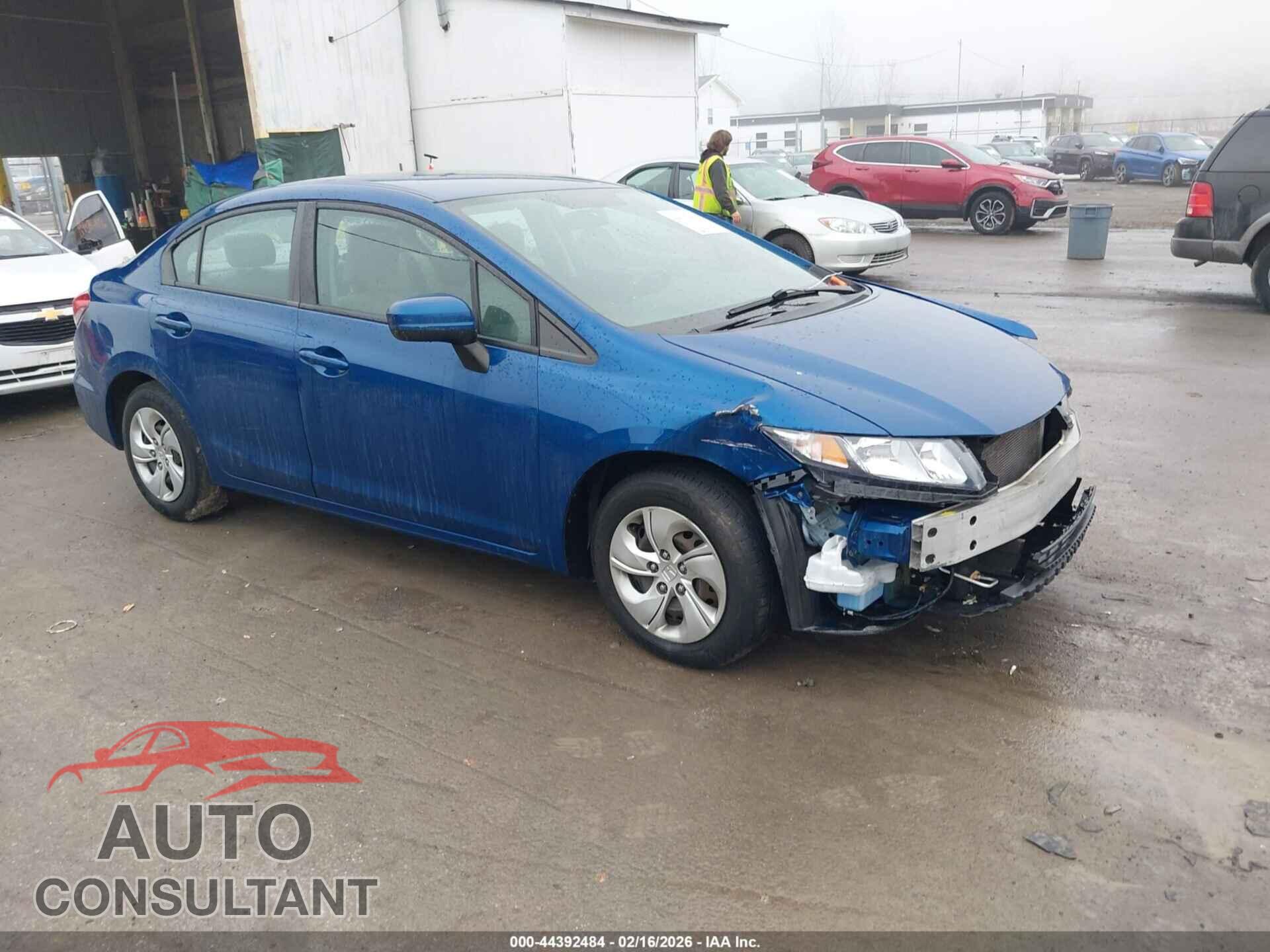 HONDA CIVIC 2015 - 2HGFB2F50FH556026