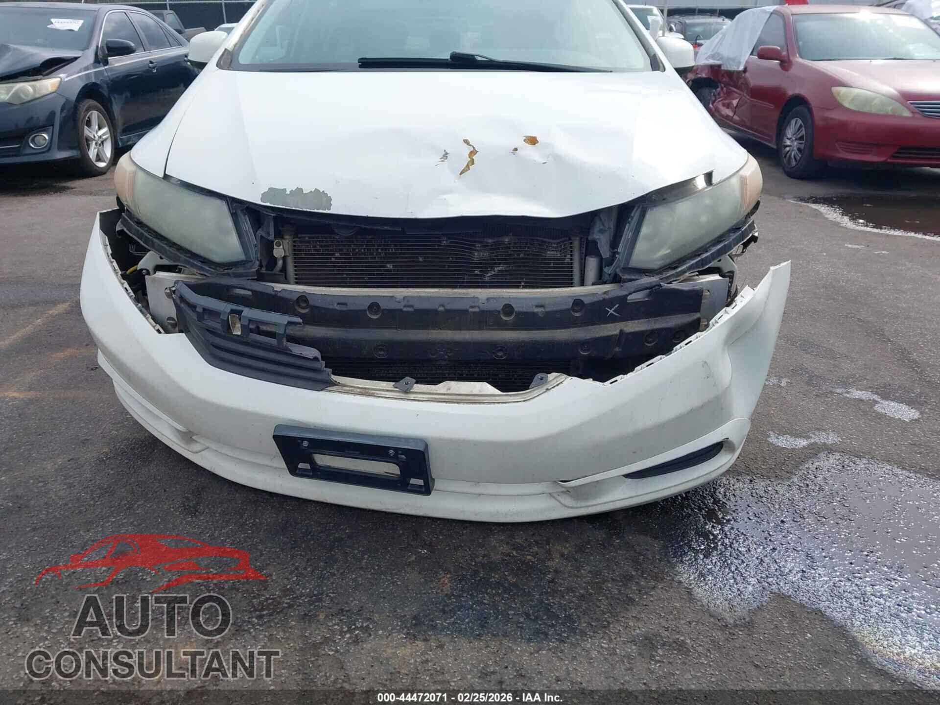 HONDA CIVIC 2012 - 2HGFB2F82CH313095