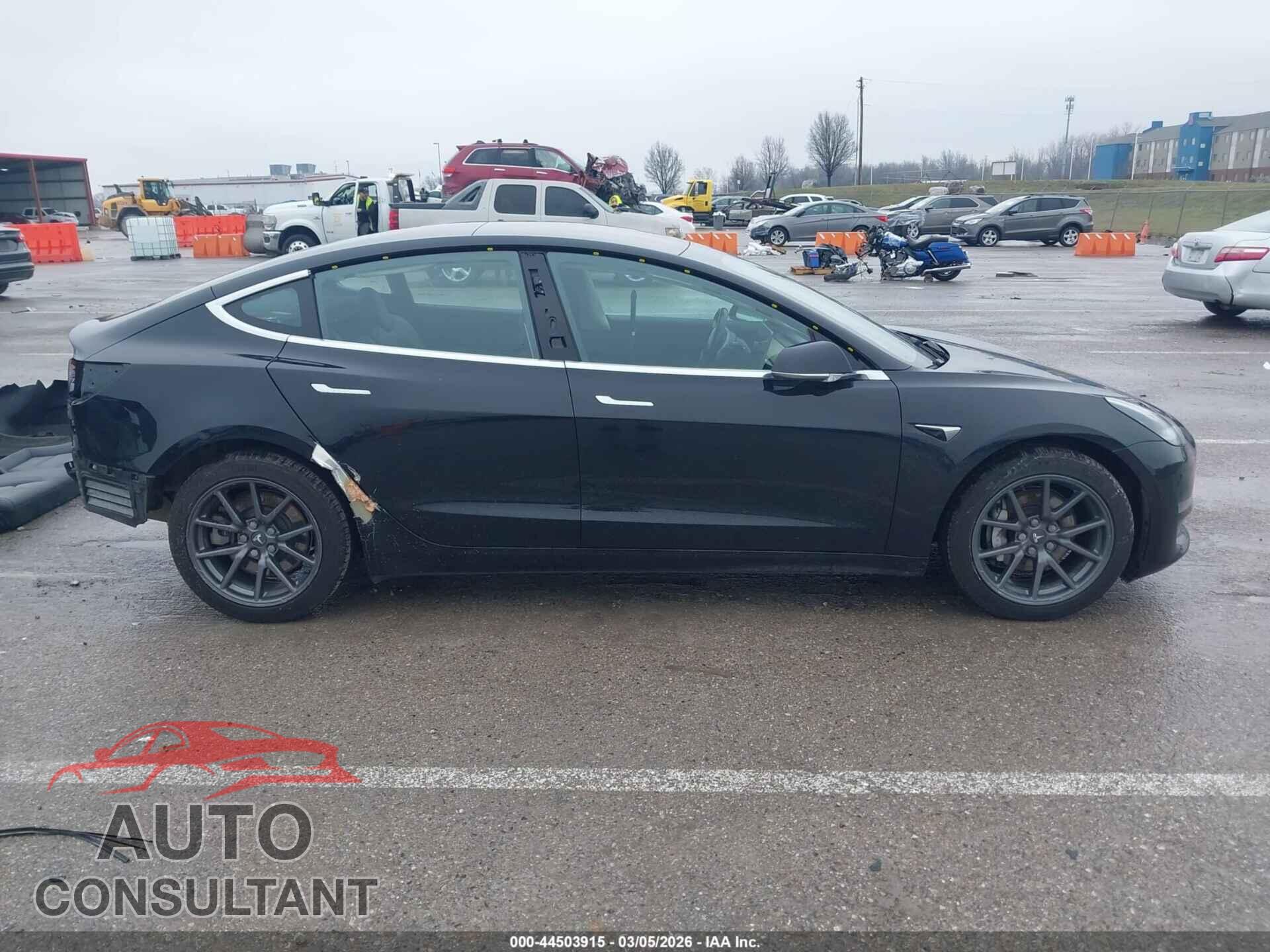 TESLA MODEL 3 2018 - 5YJ3E1EA5JF108364