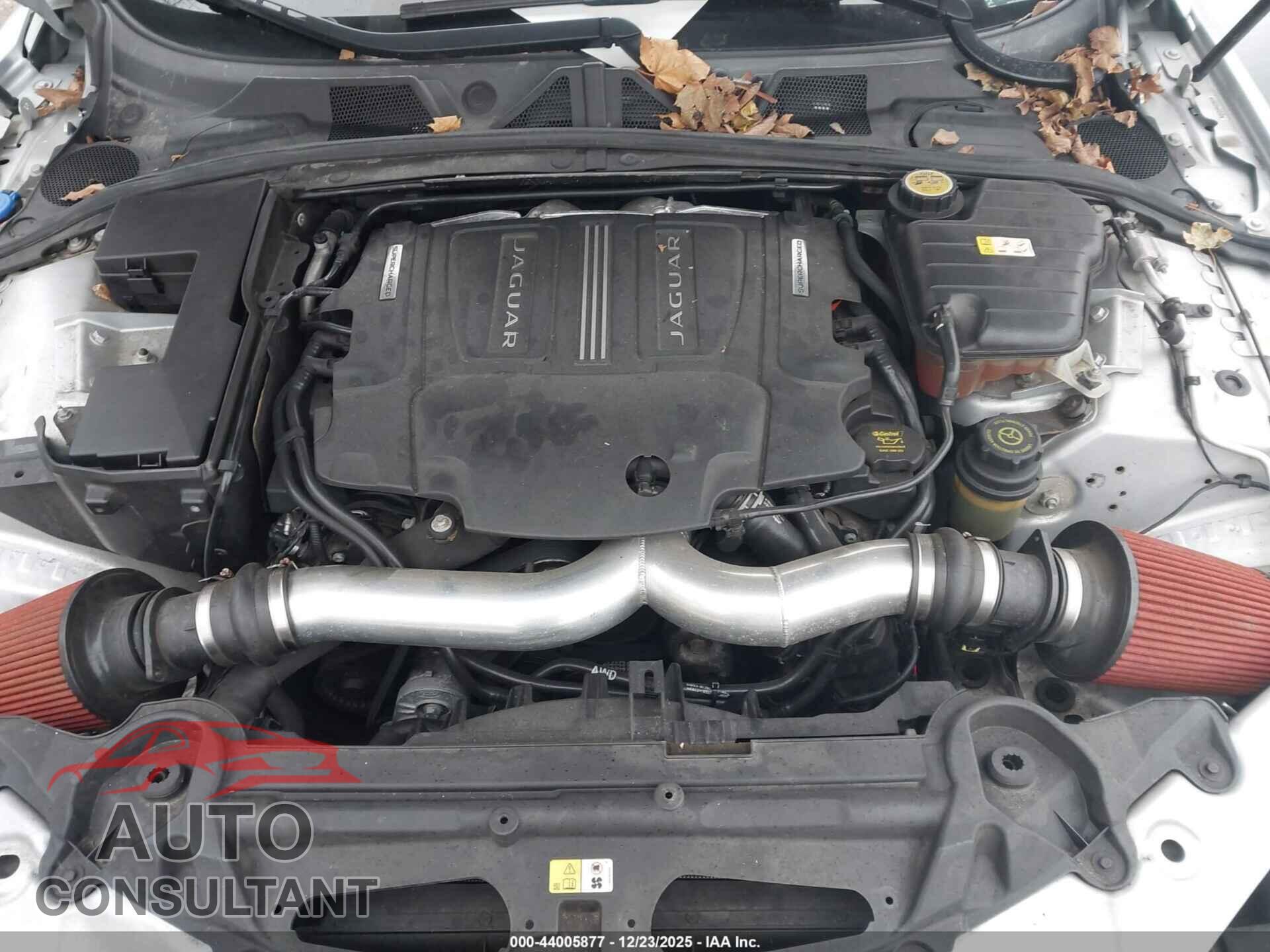 JAGUAR XF 2015 - SAJWJ0FF7F8U61565