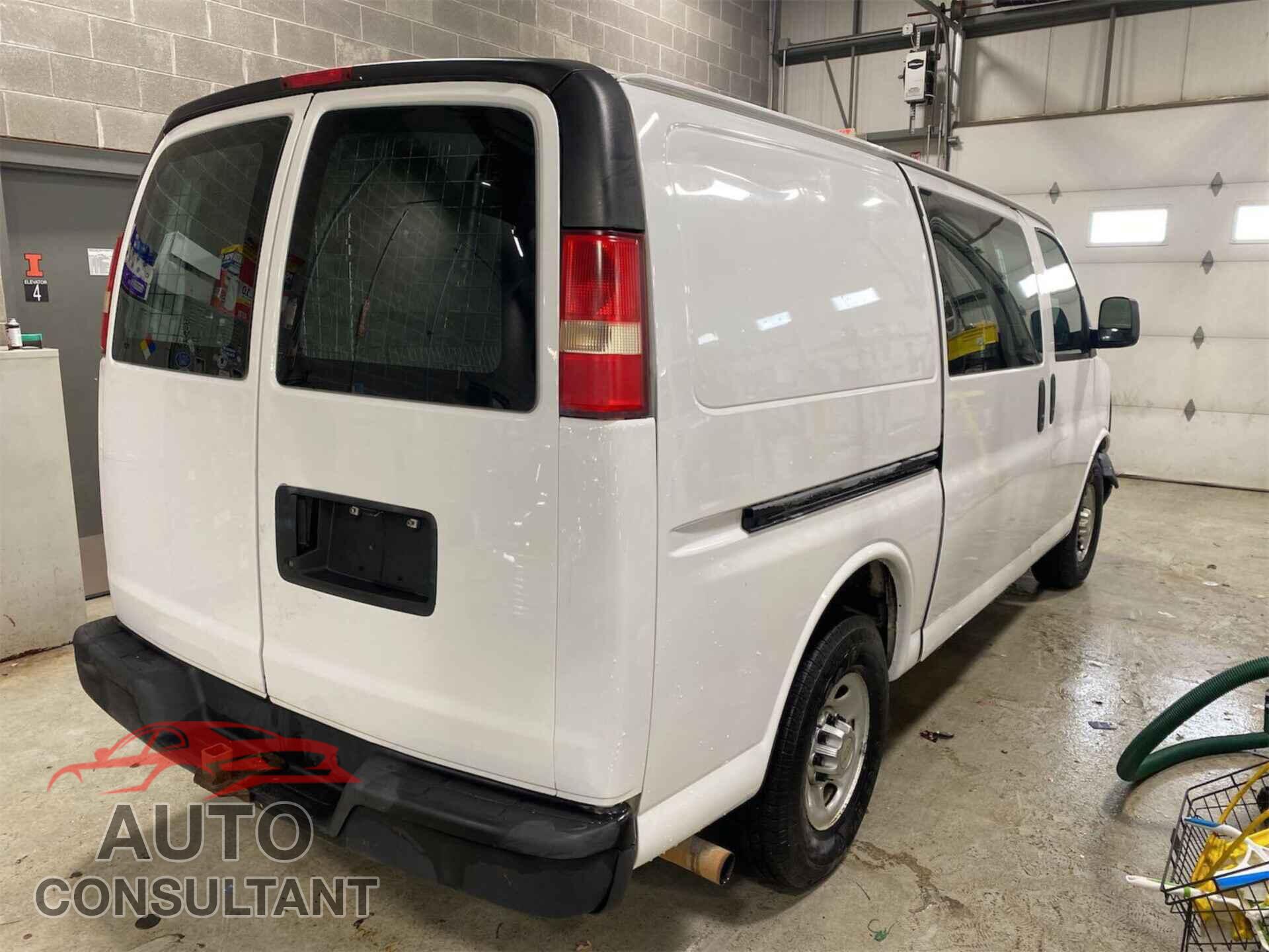 CHEVROLET EXPRESS 2500 2012 - 1GCWGFCA4C1189666