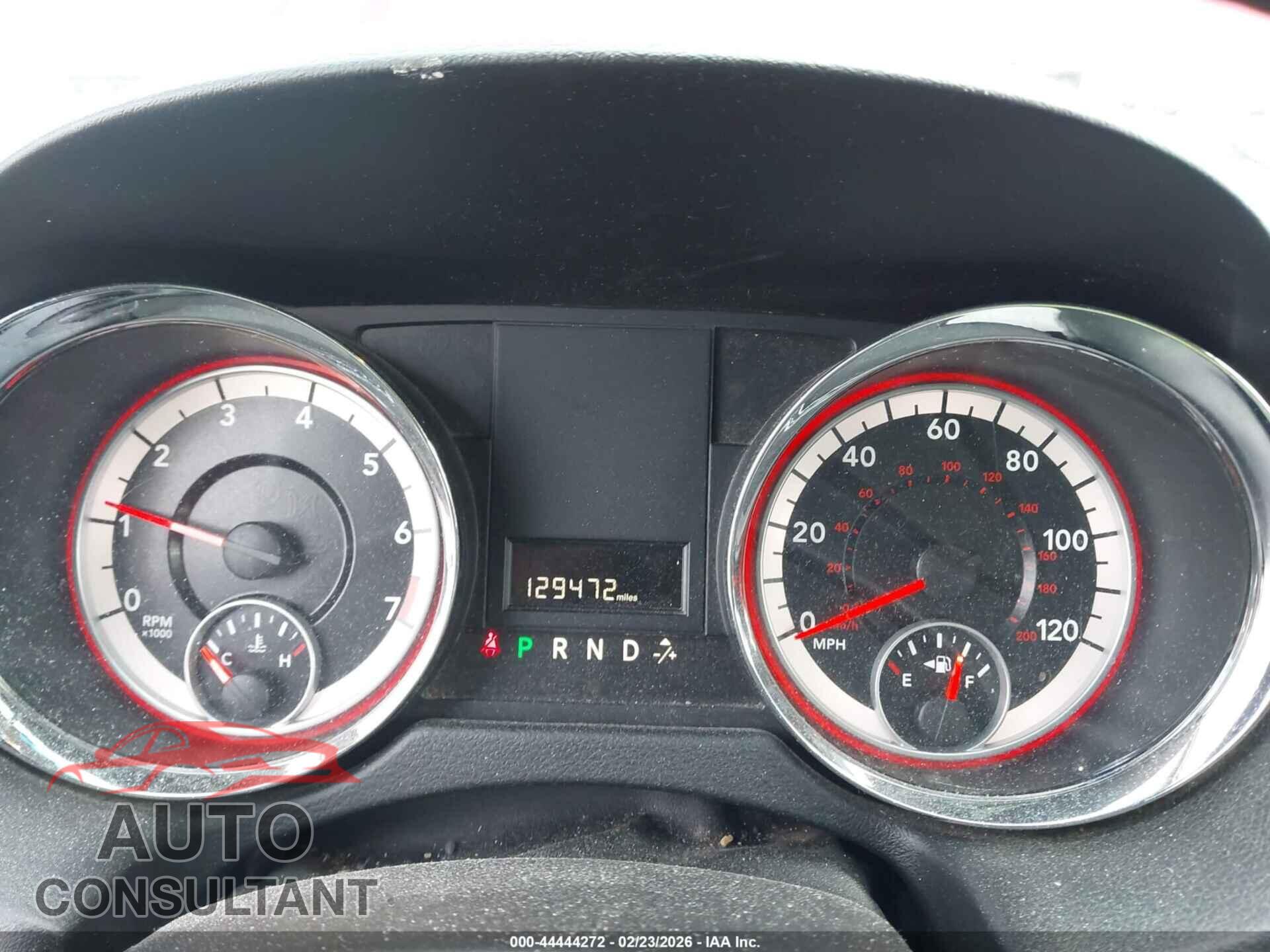 DODGE GRAND CARAVAN 2015 - 2C4RDGBG2FR681775