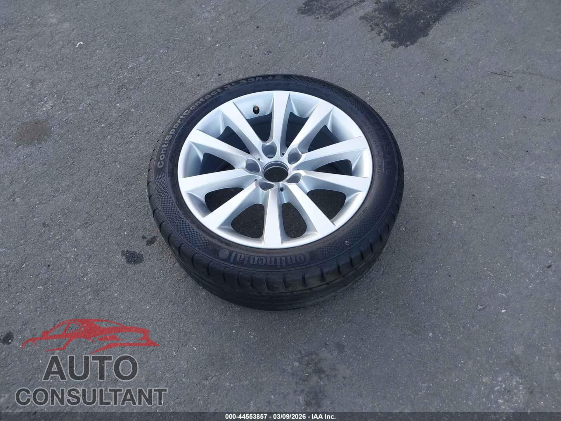 BMW 528I 2012 - WBAXG5C55CDX01738