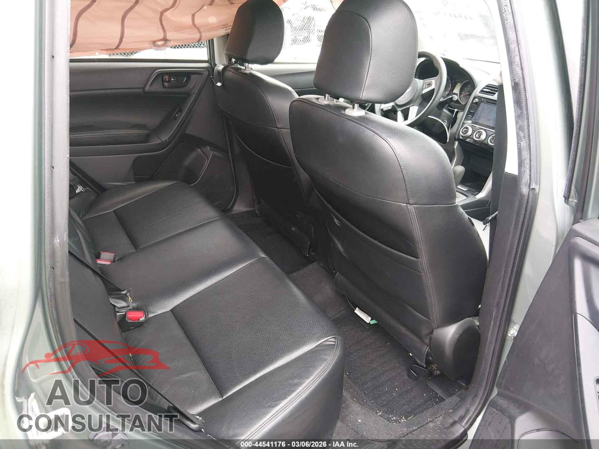 SUBARU FORESTER 2017 - JF2SJAEC9HH453997
