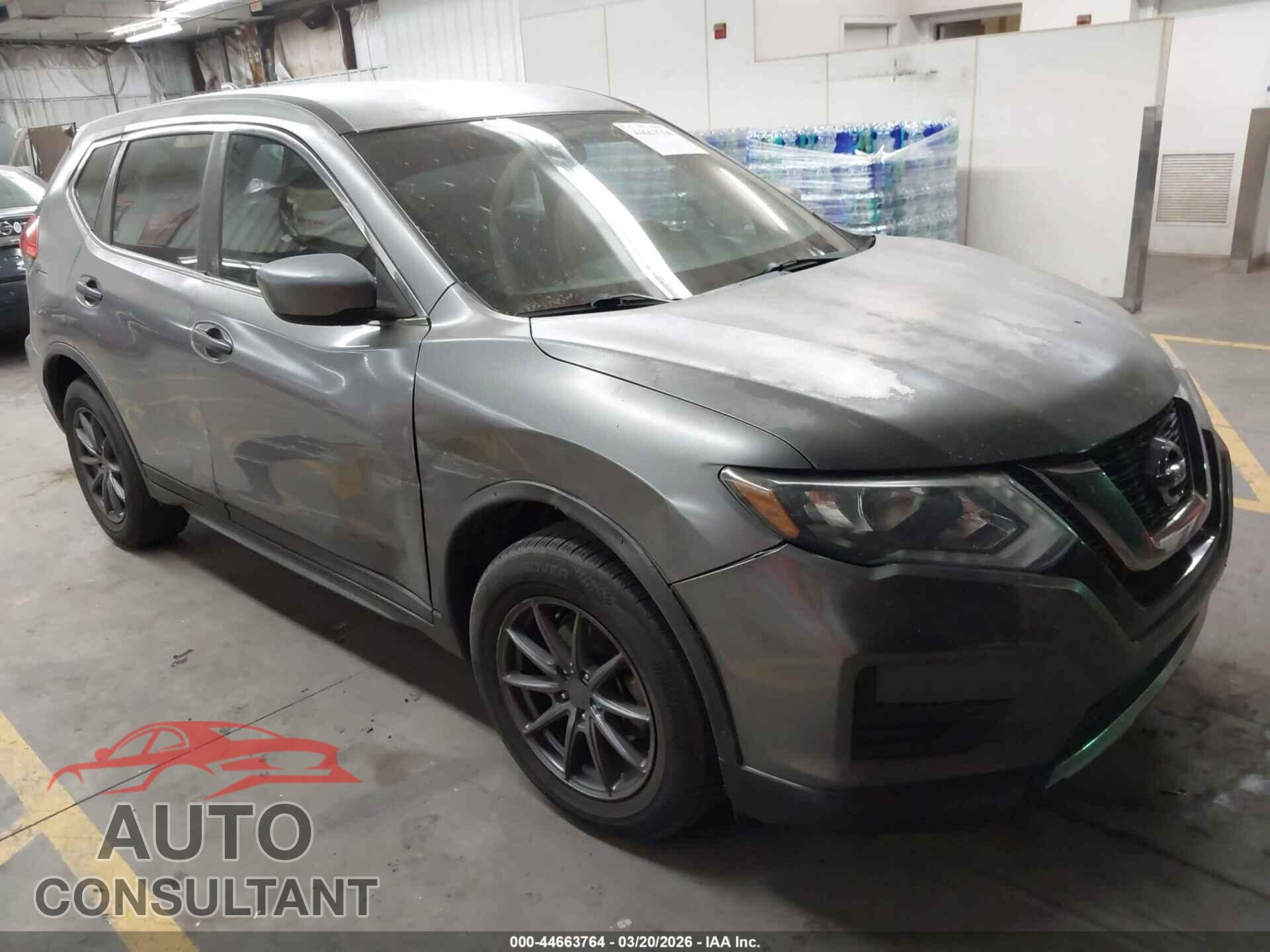 NISSAN ROGUE 2017 - KNMAT2MTXHP524335