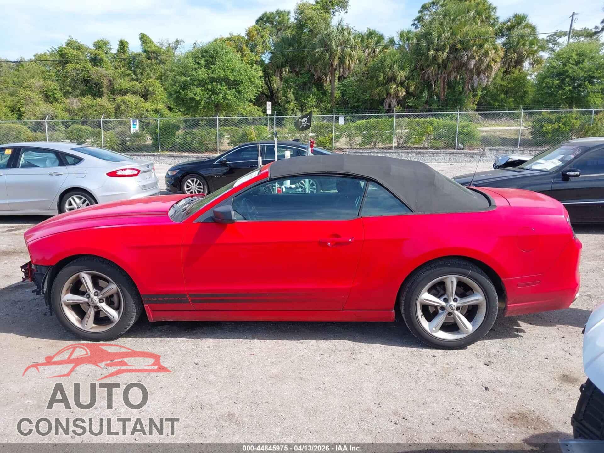 FORD MUSTANG 2014 - 1ZVBP8EM4E5298459