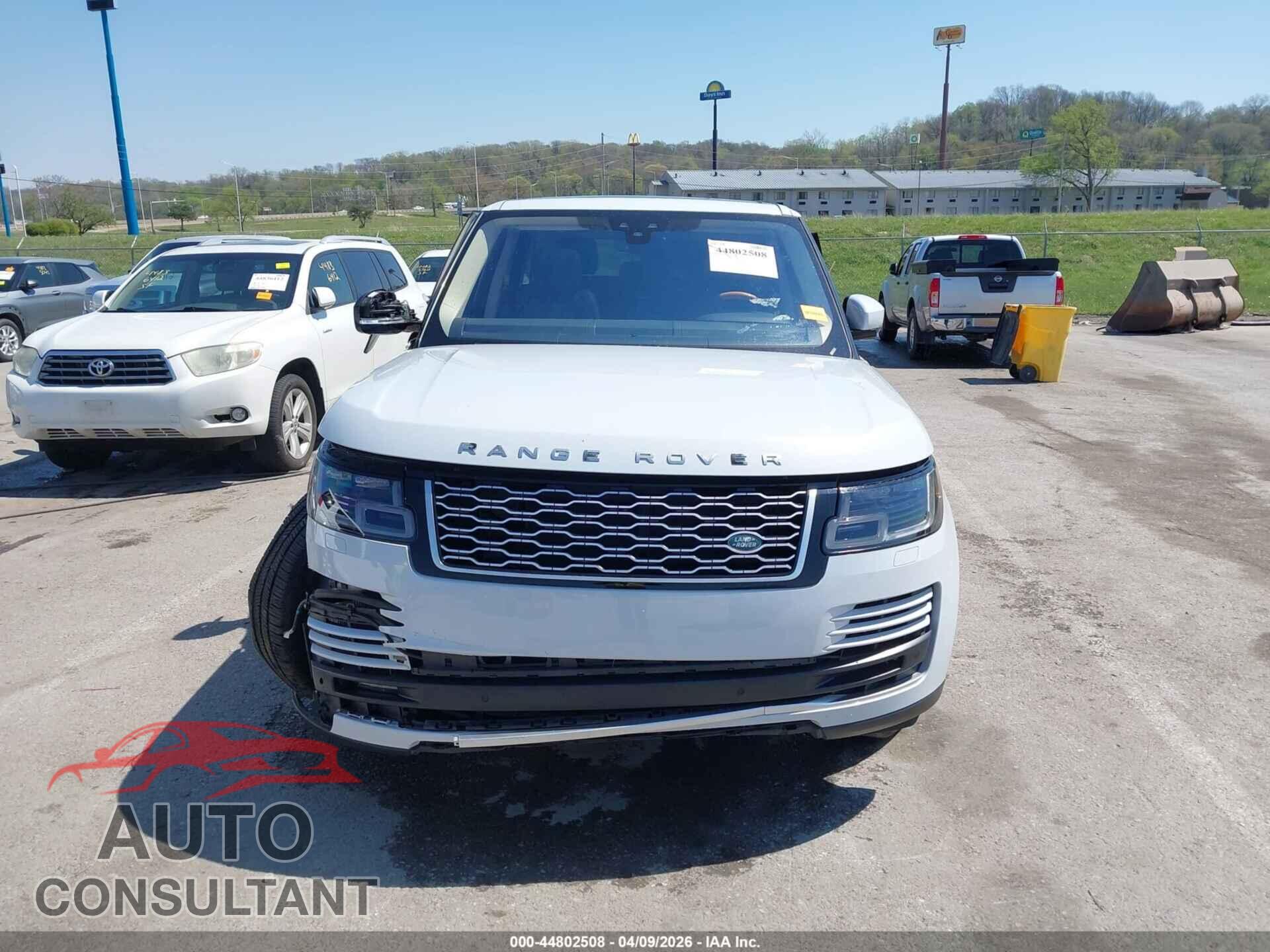 LAND ROVER RANGE ROVER 2018 - SALGS2SV3JA384583