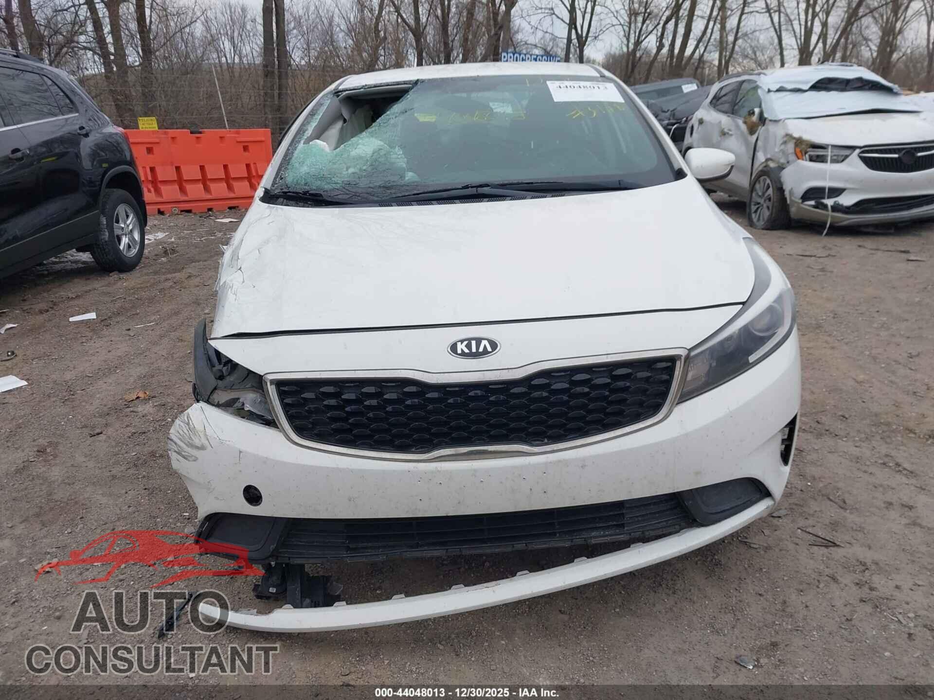 KIA FORTE 2017 - 3KPFK4A79HE073748