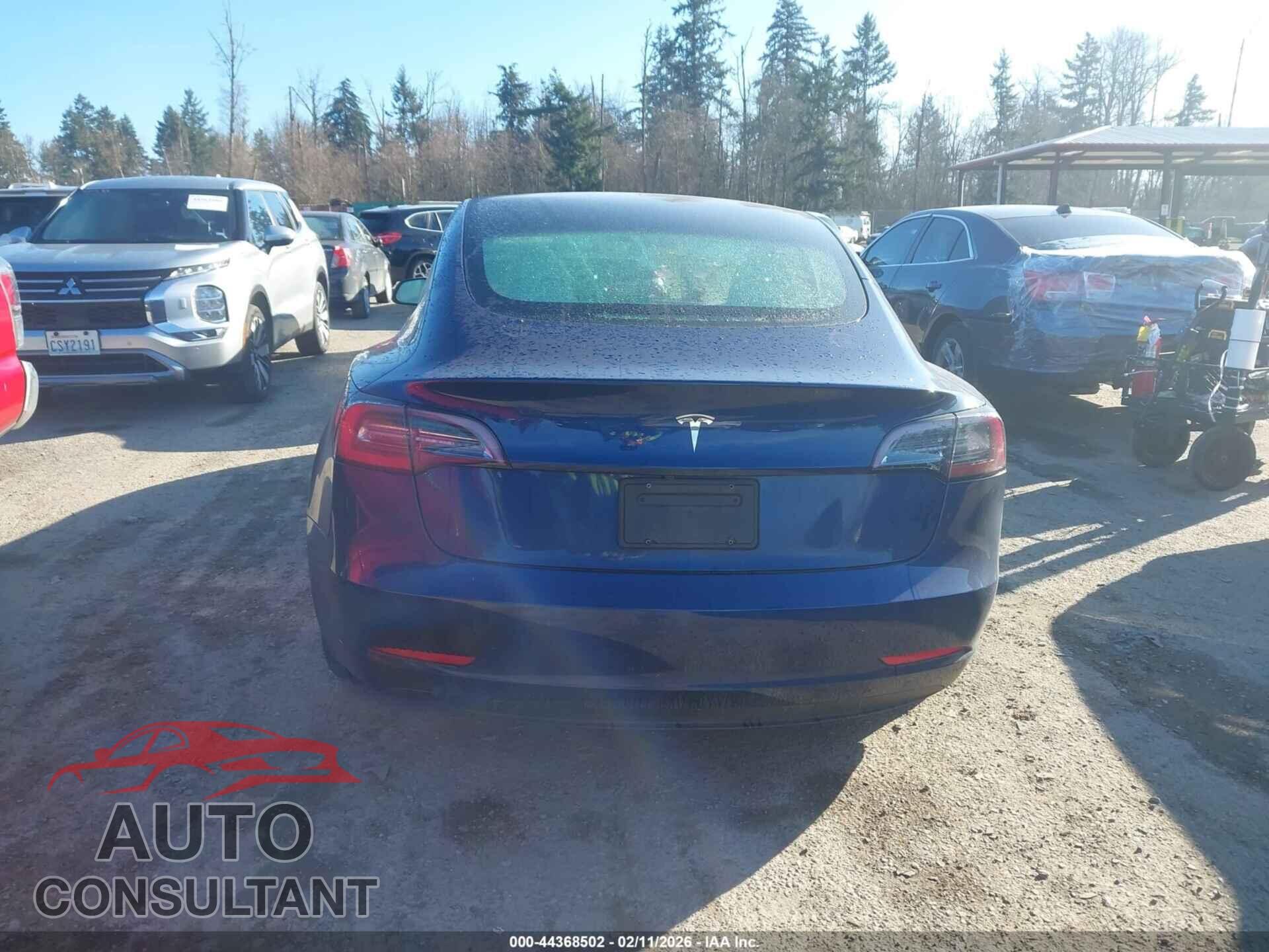 TESLA MODEL 3 2023 - 5YJ3E1EA1PF515087