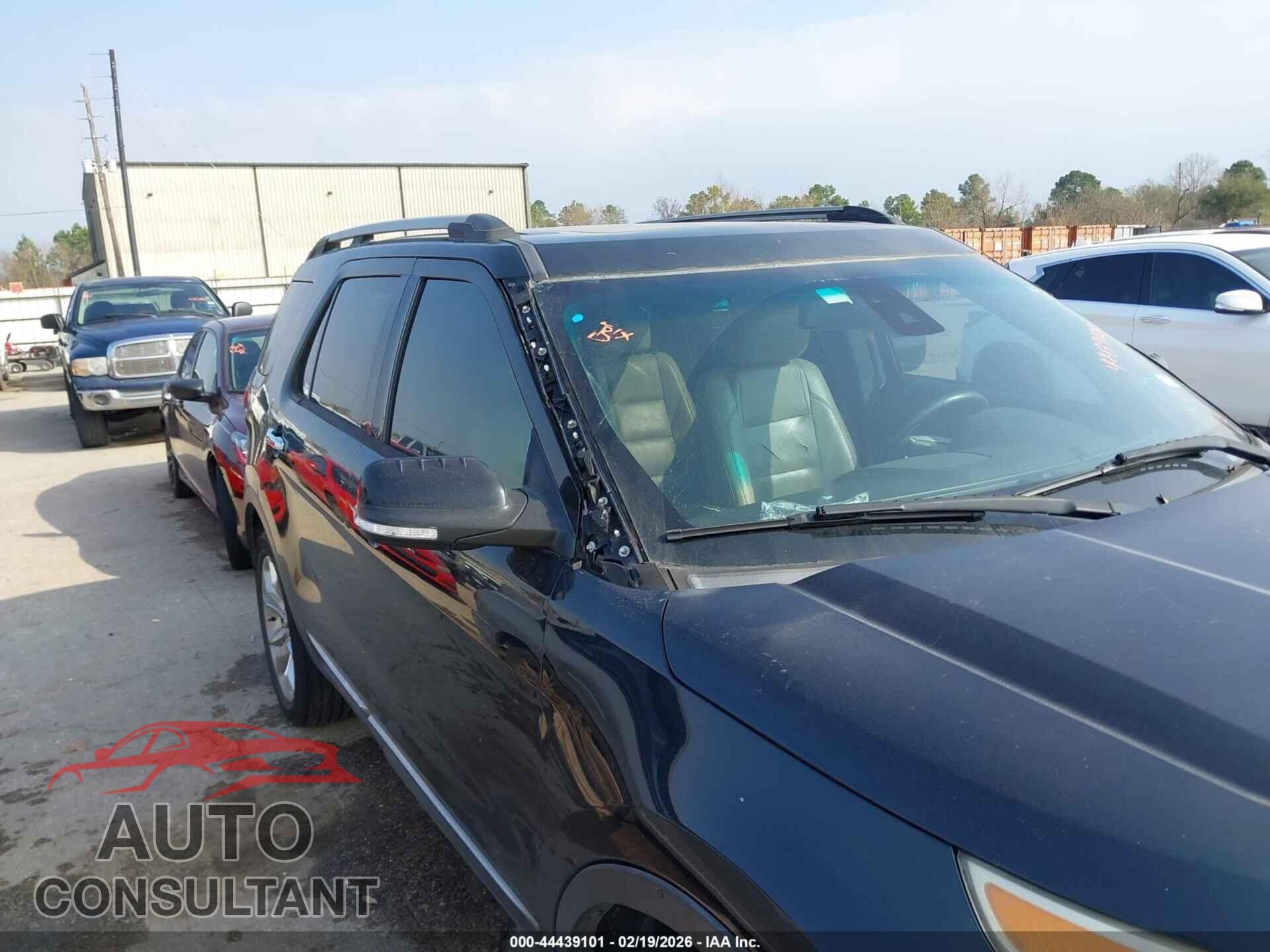 FORD EXPLORER 2015 - 1FM5K7F86FGA08167