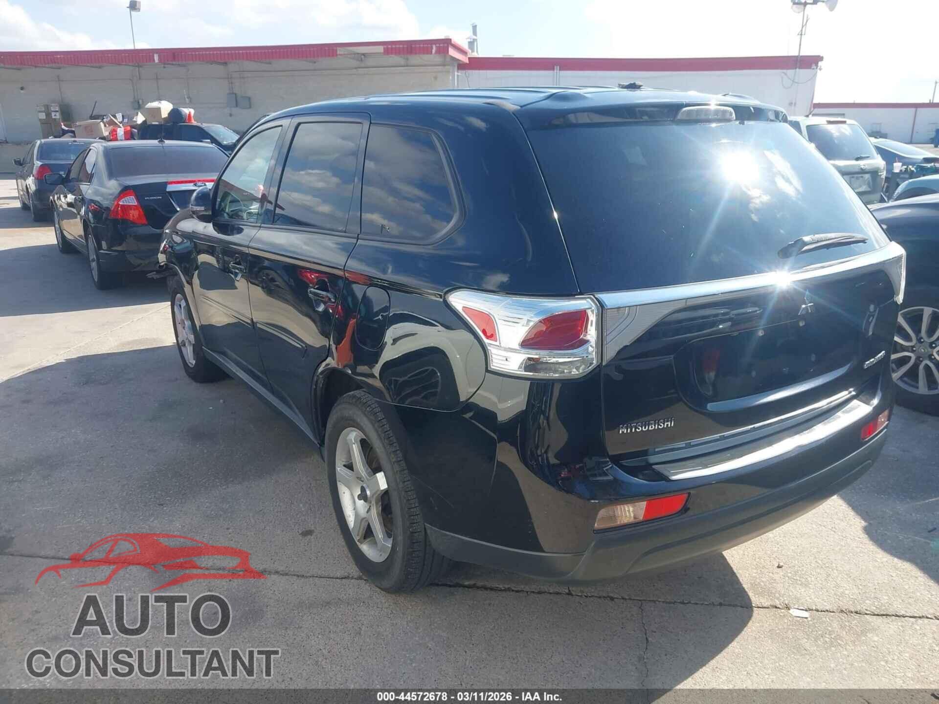 MITSUBISHI OUTLANDER 2014 - JA4AD3A32EZ002977