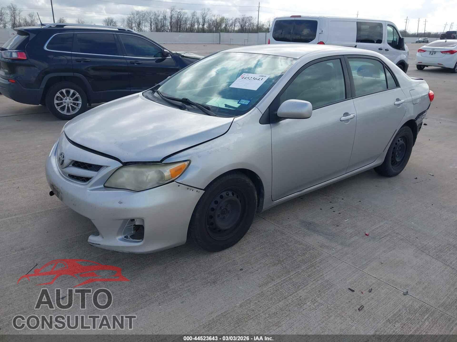 TOYOTA COROLLA 2011 - 2T1BU4EEXBC737742