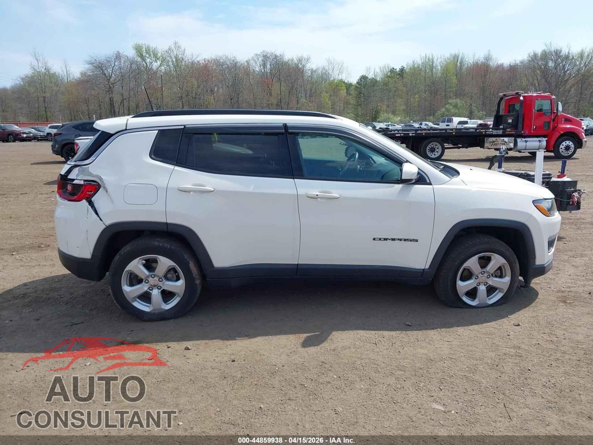 JEEP COMPASS 2018 - 3C4NJDBB5JT366016