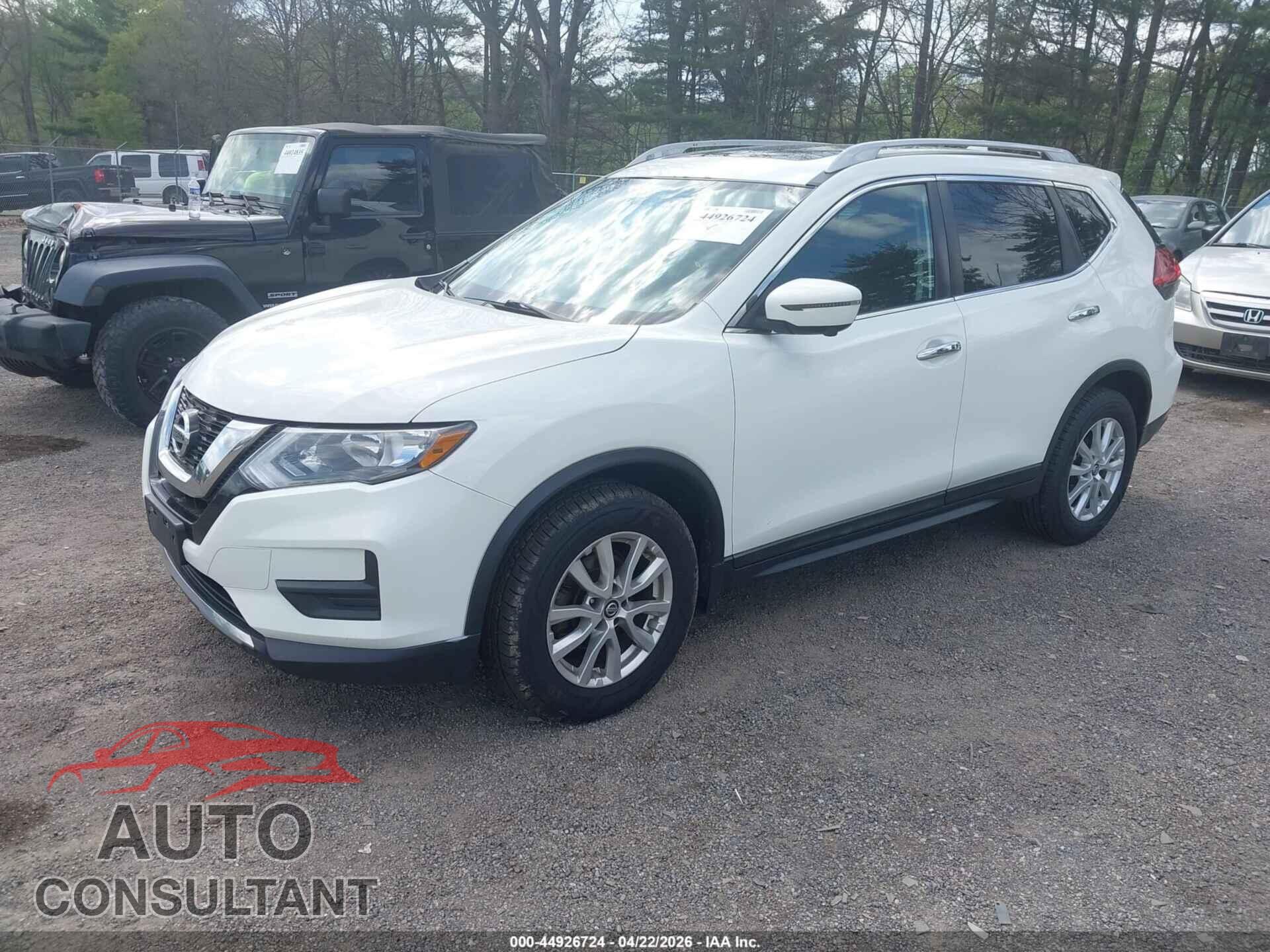 NISSAN ROGUE 2017 - 5N1AT2MV8HC768652
