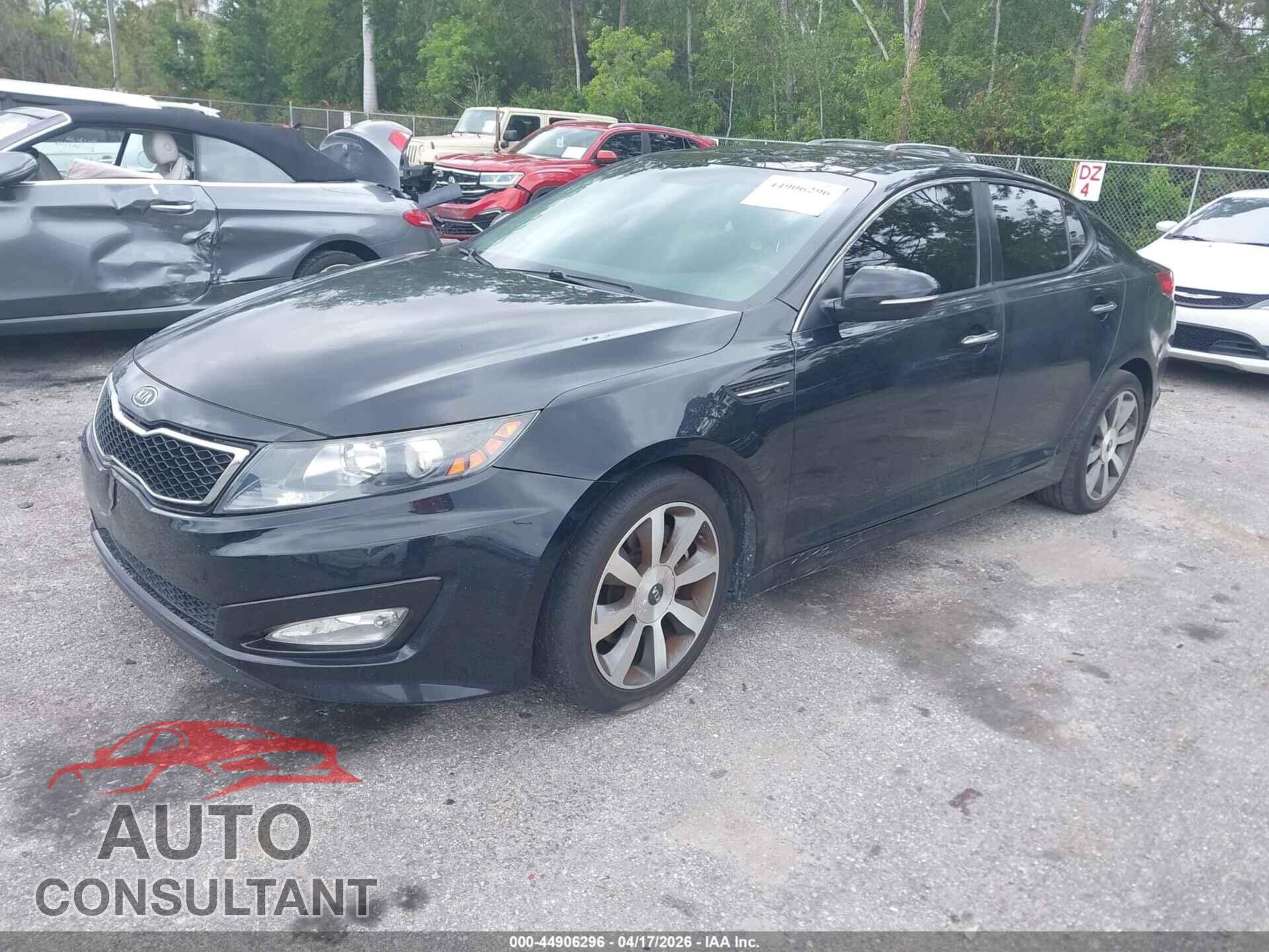 KIA OPTIMA 2012 - 5XXGR4A66CG026541