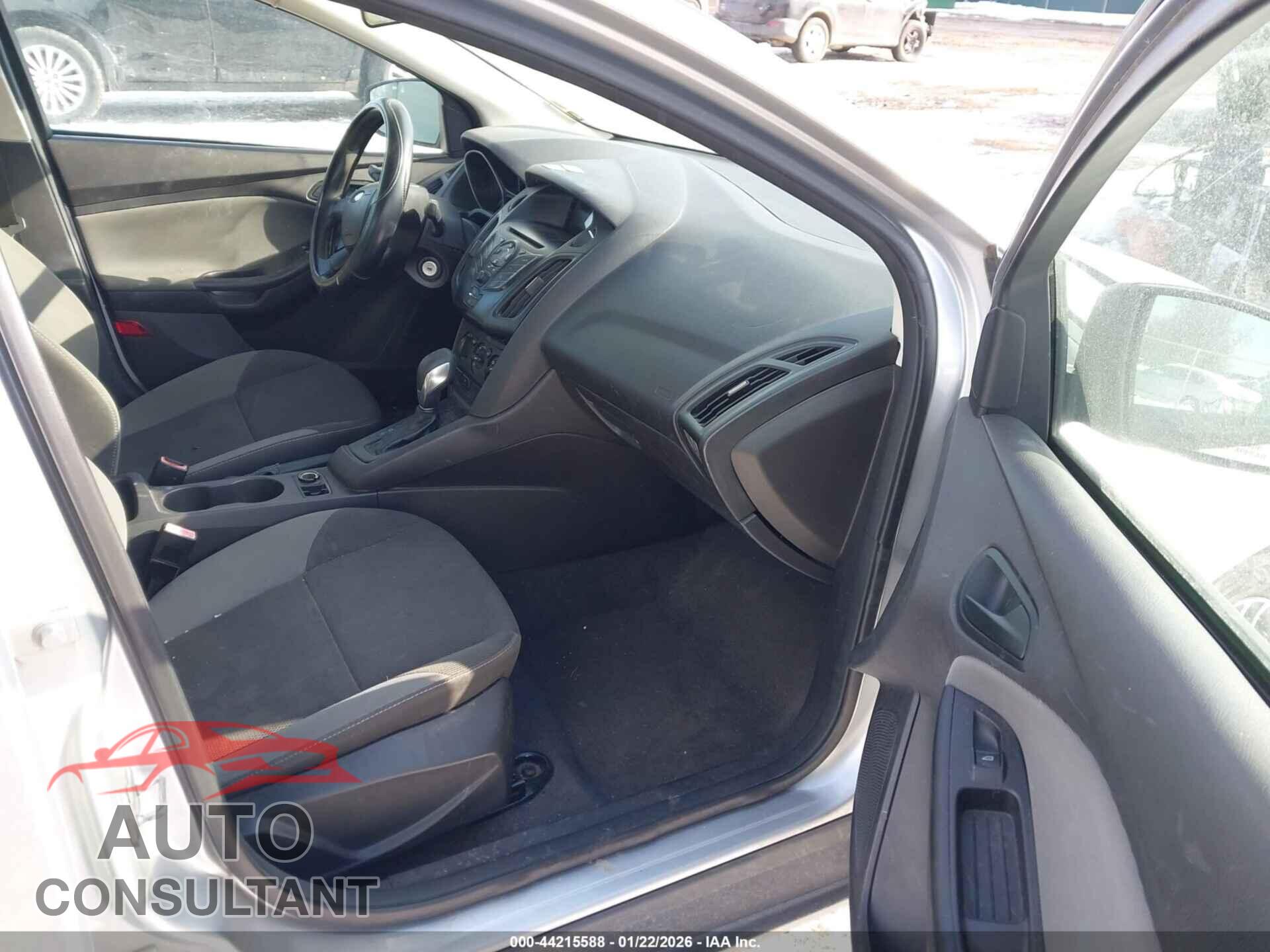 FORD FOCUS 2012 - 1FAHP3E24CL446333