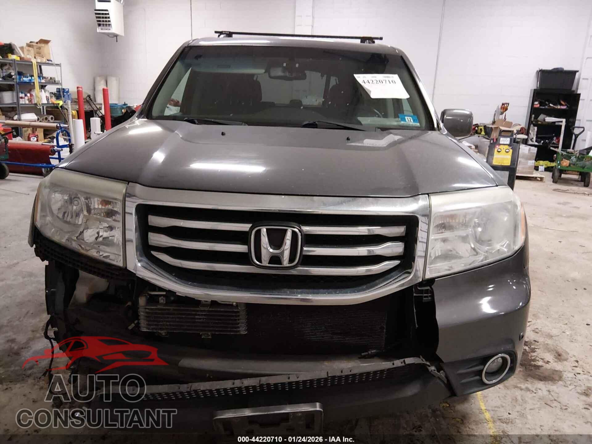 HONDA PILOT 2012 - 5FNYF4H93CB060355