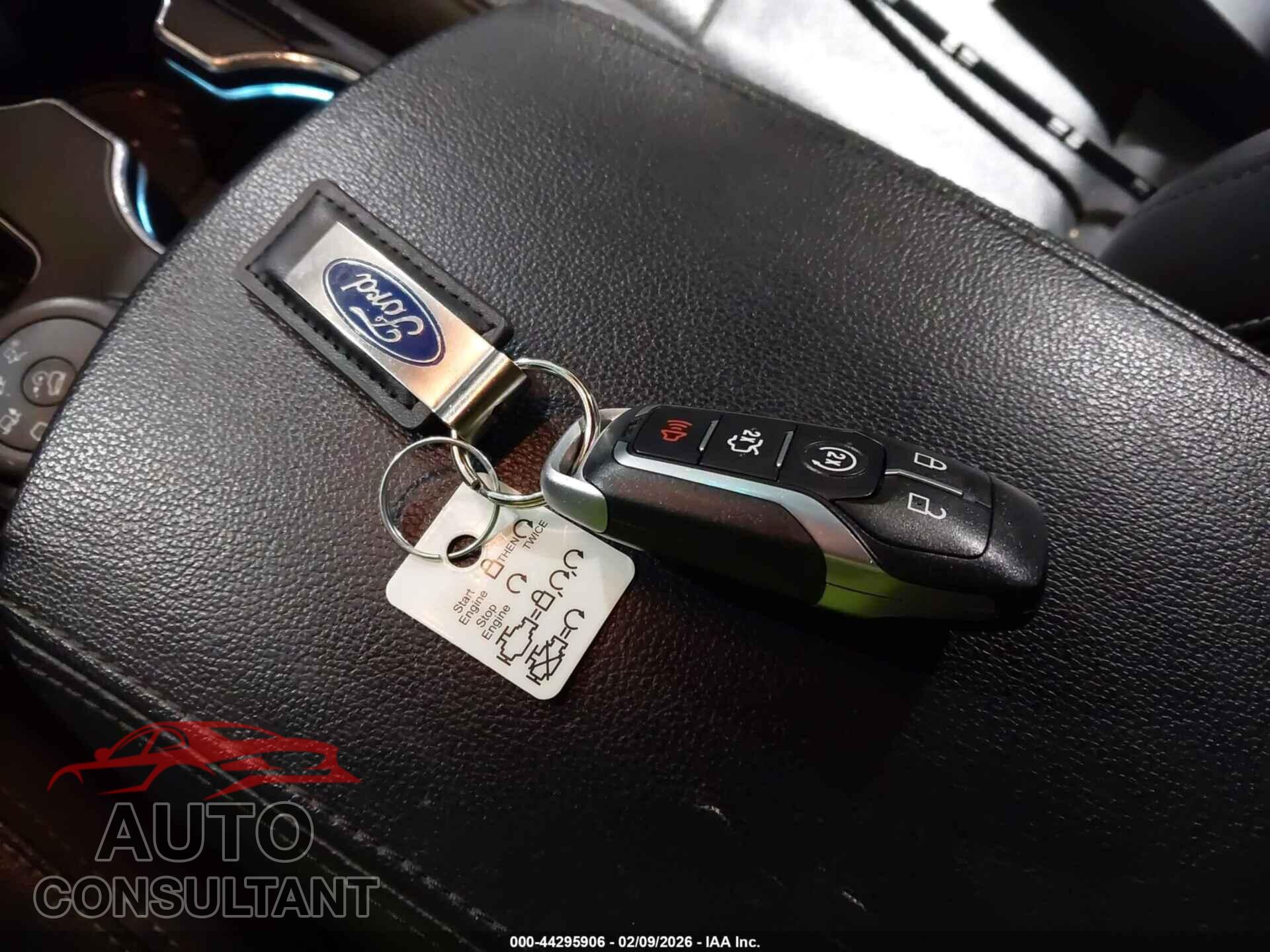 FORD EXPLORER 2017 - 1FM5K8F85HGA57093