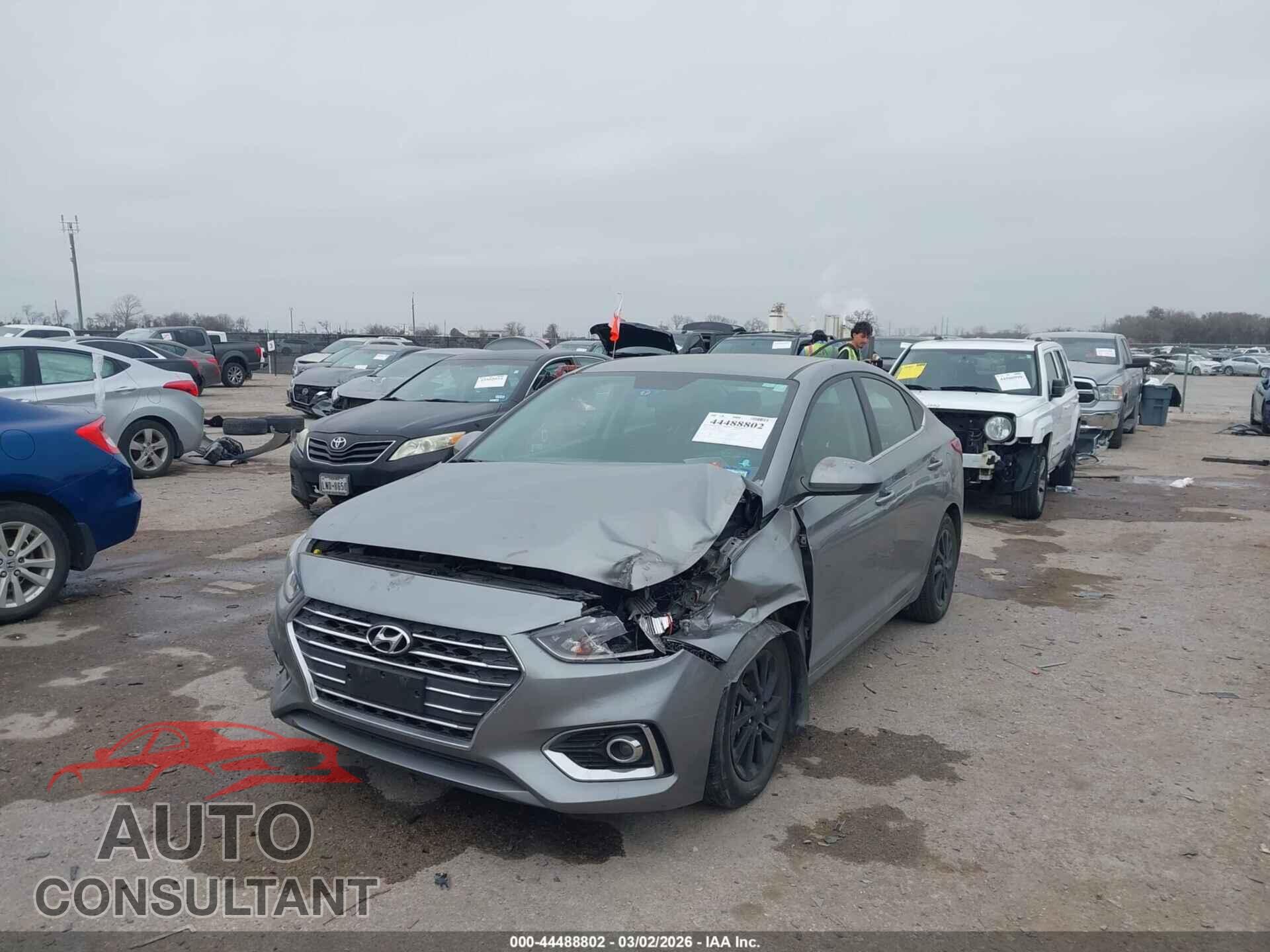 HYUNDAI ACCENT 2022 - 3KPC24A68NE170865