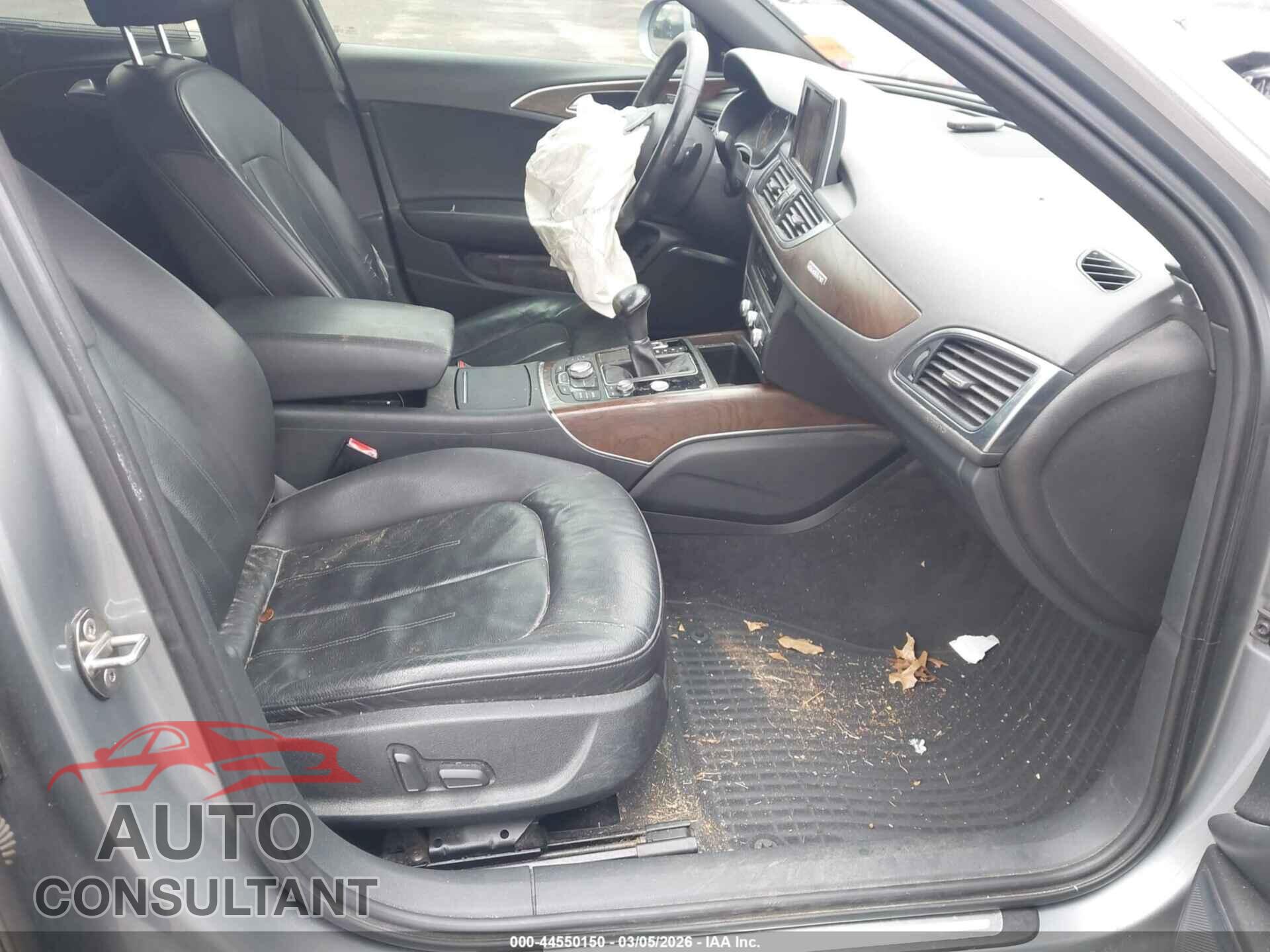 AUDI A6 2013 - WAUGFAFC2DN054121