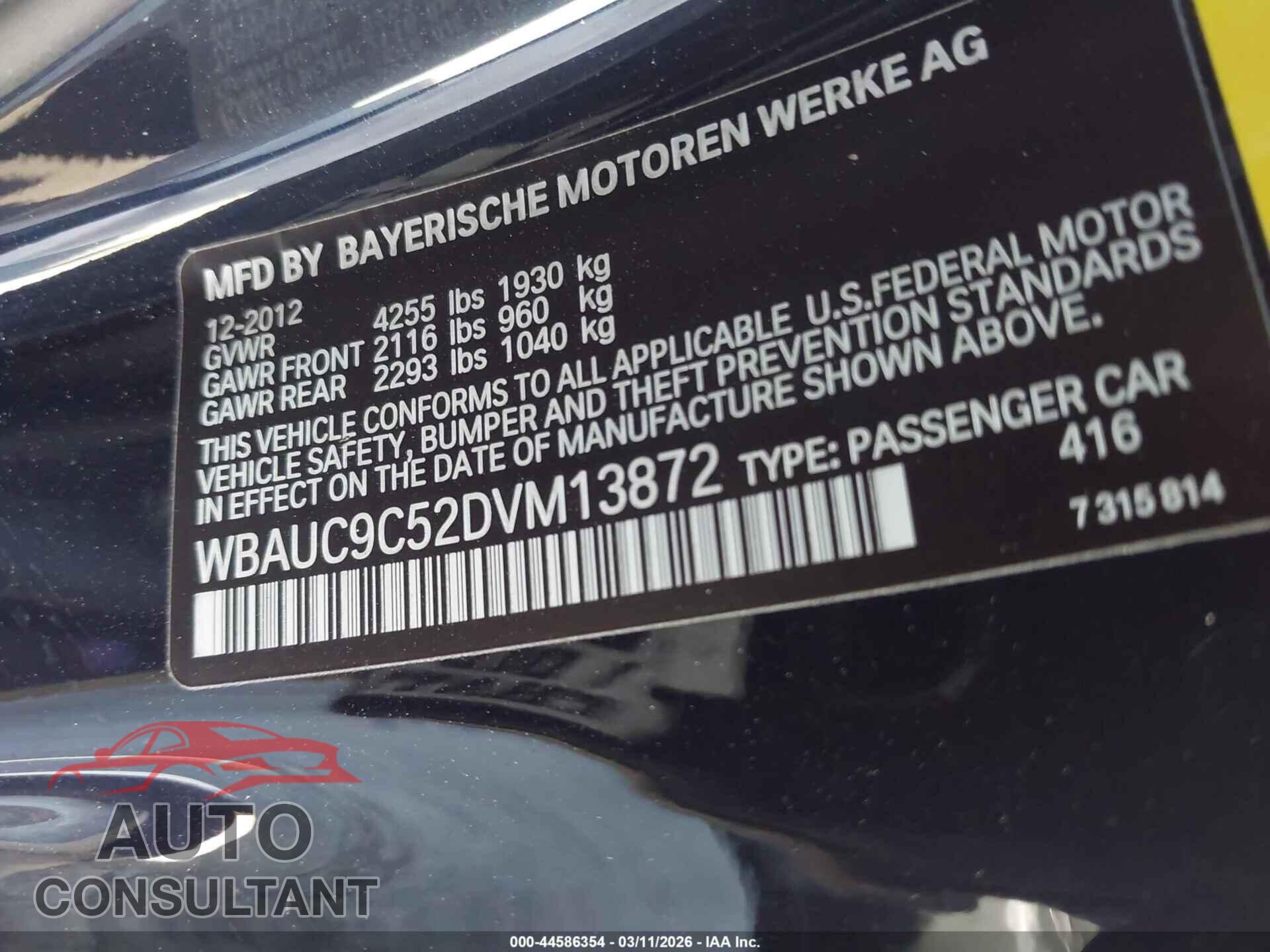 BMW 135I 2013 - WBAUC9C52DVM13872