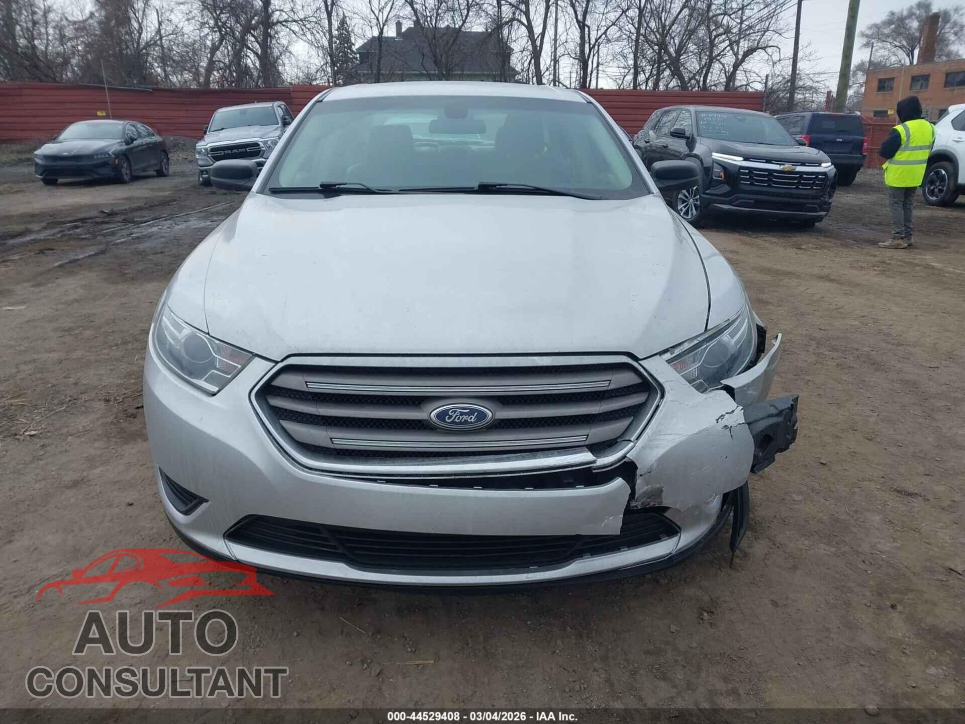 FORD TAURUS 2016 - 1FAHP2D84GG122152