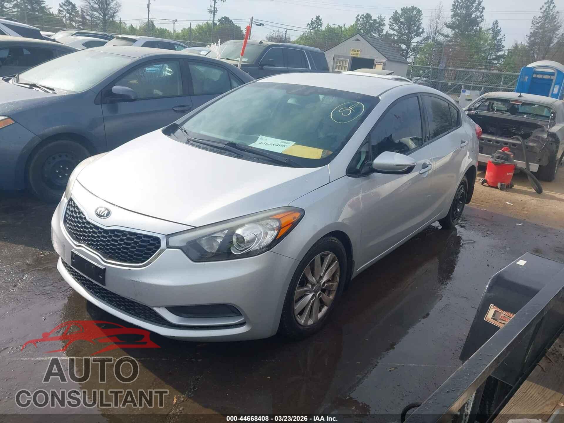 KIA FORTE 2016 - KNAFX4A68G5564392