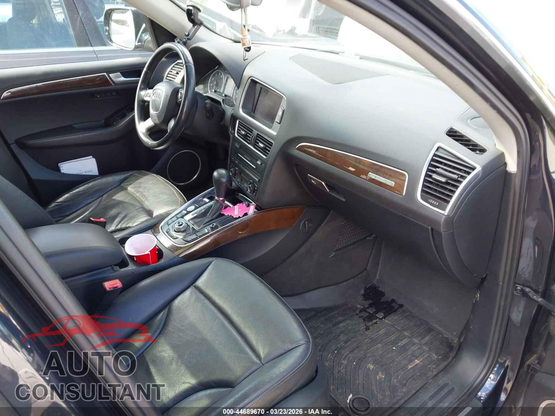 AUDI Q5 2012 - WA1LFAFP6CA024382