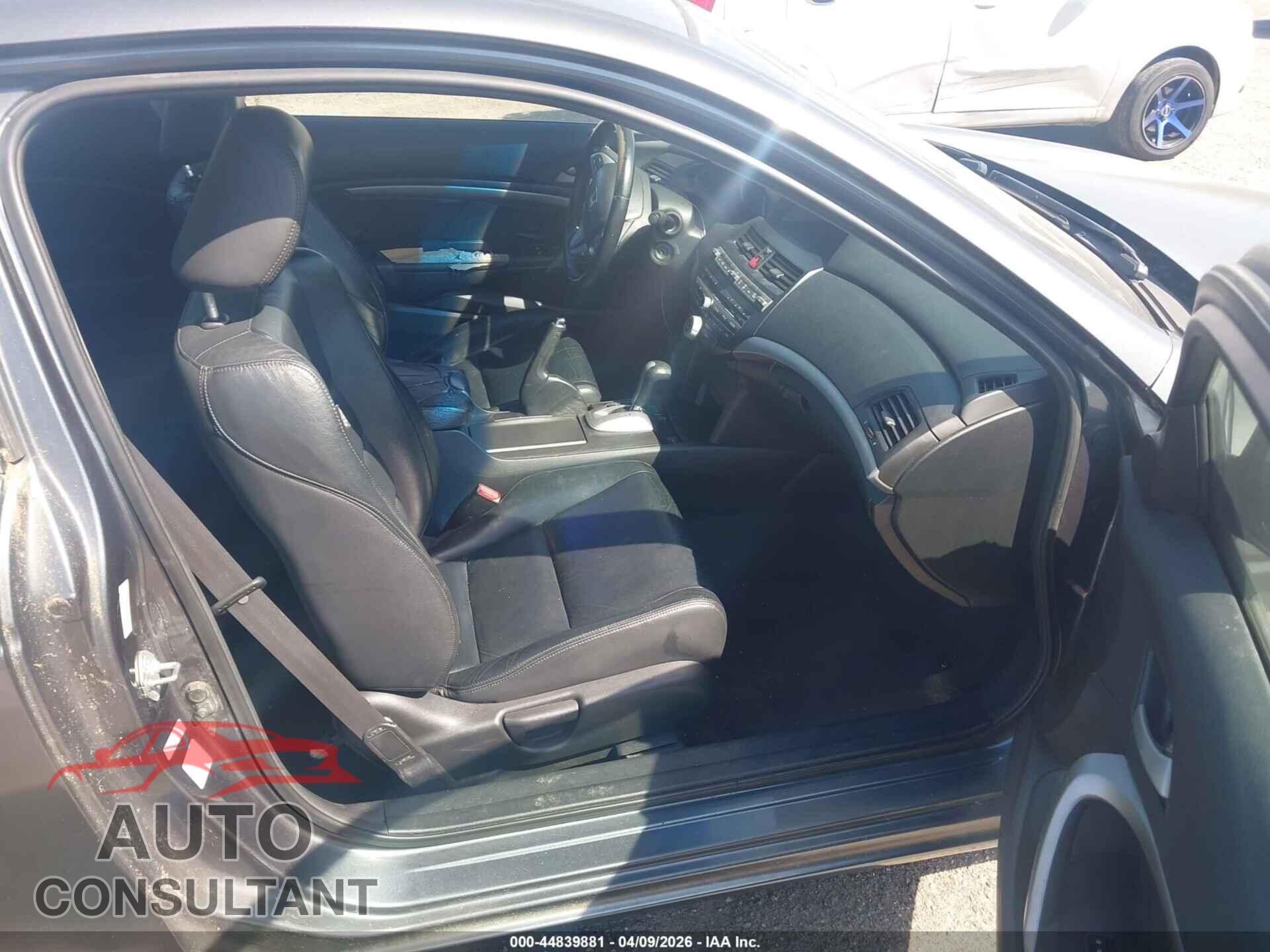 HONDA ACCORD 2012 - 1HGCS1B84CA007324