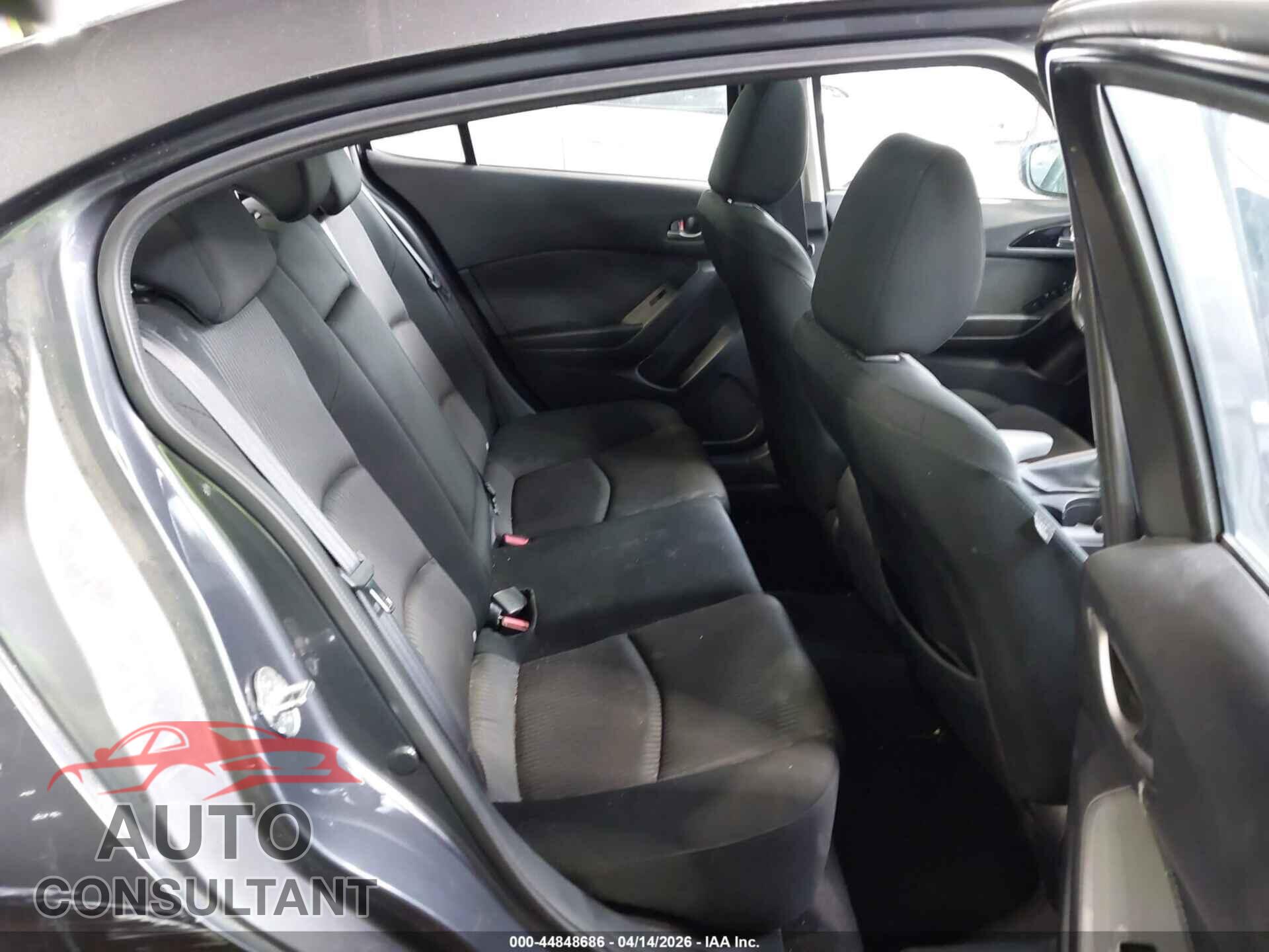 MAZDA MAZDA3 2016 - JM1BM1V79G1307700