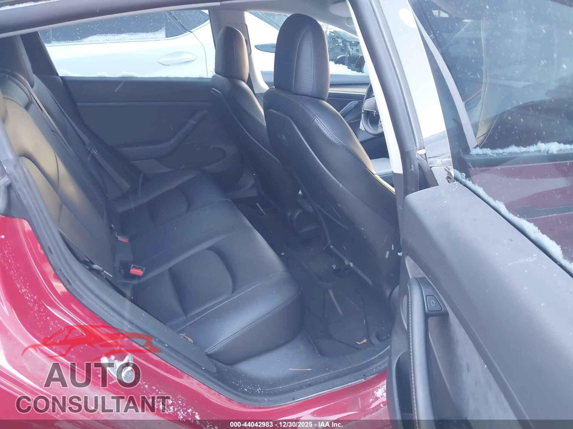 TESLA MODEL 3 2021 - 5YJ3E1EB7MF079897