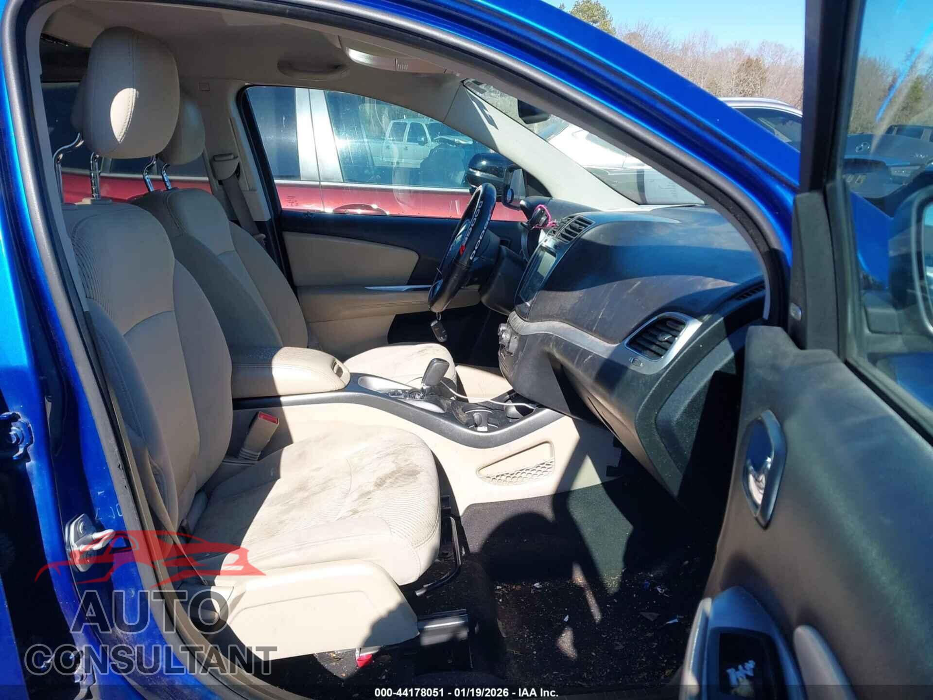 DODGE JOURNEY 2015 - 3C4PDCBB4FT573384