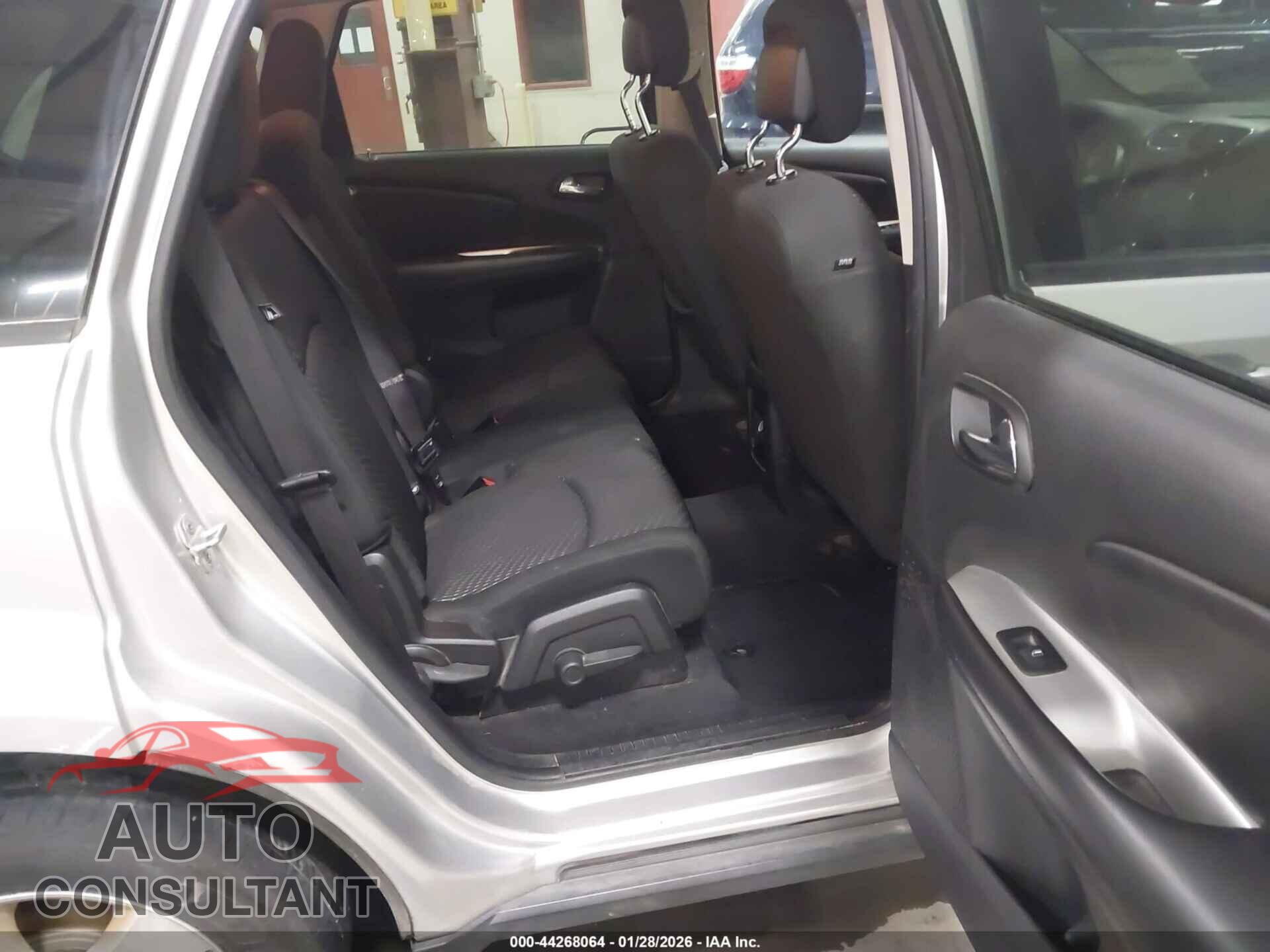 DODGE JOURNEY 2012 - 3C4PDDBG3CT183230