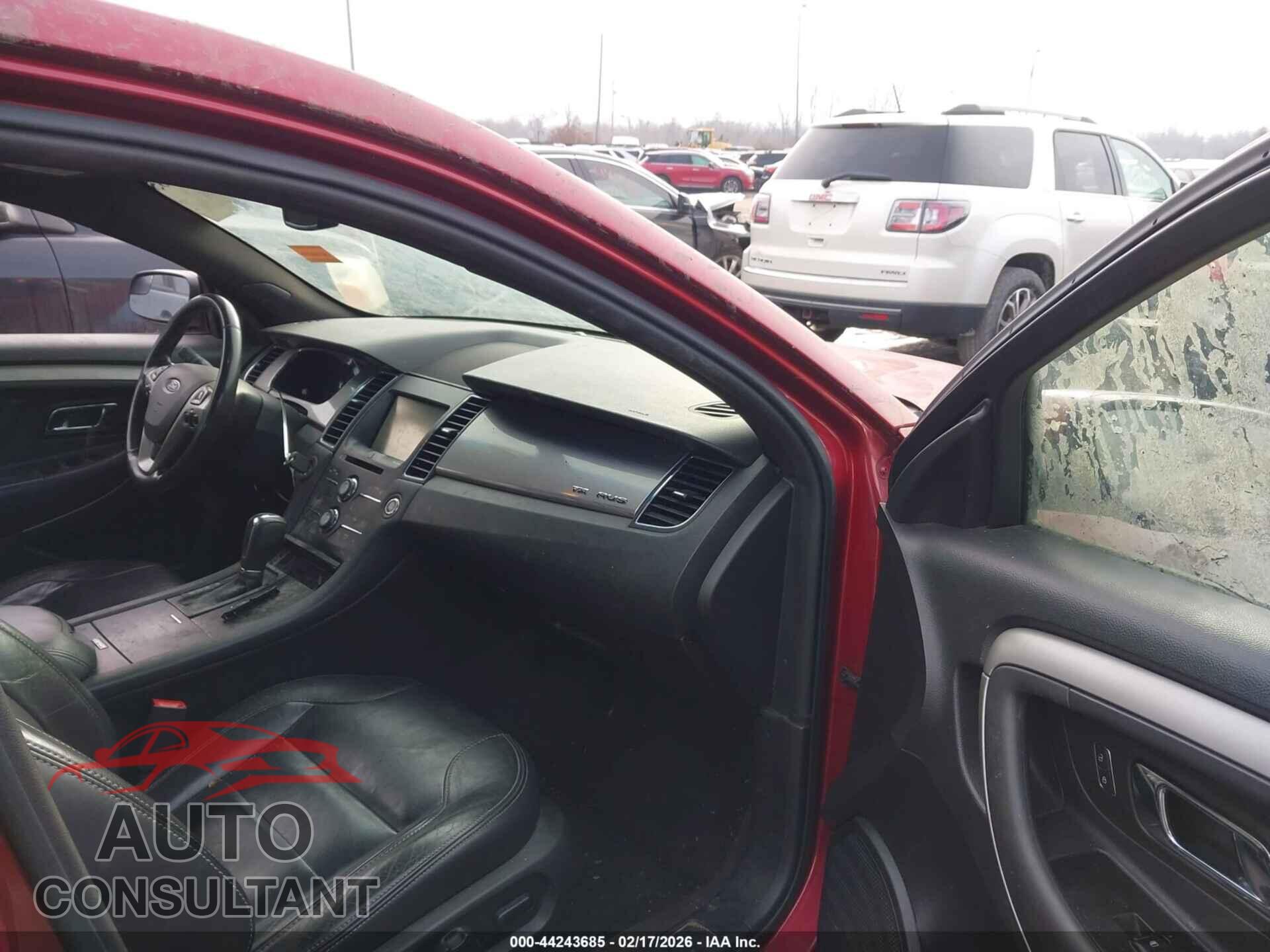 FORD TAURUS 2013 - 1FAHP2E85DG117293