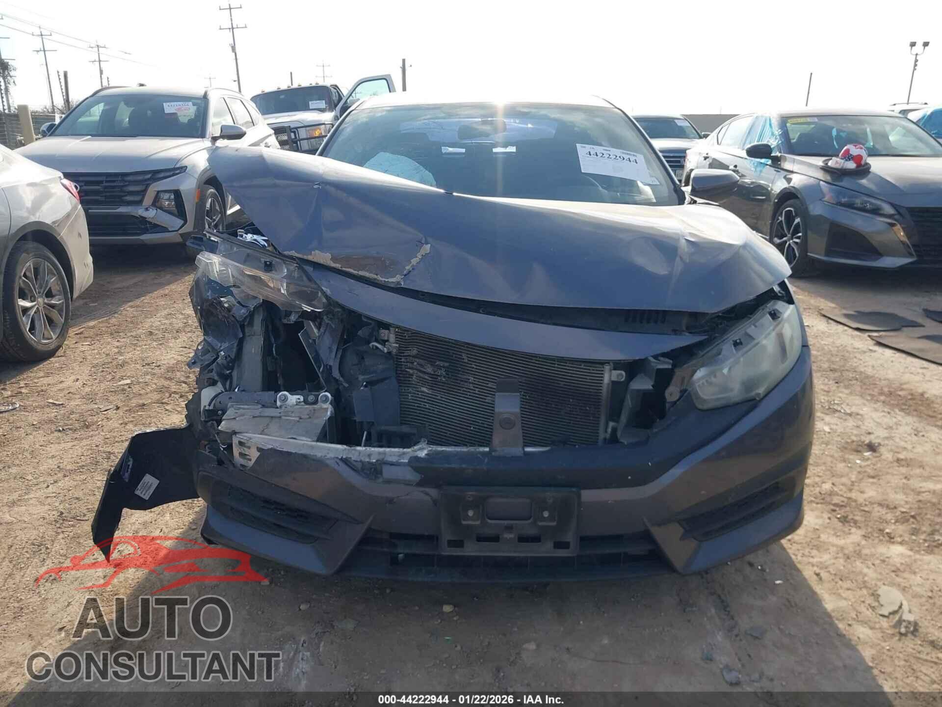 HONDA CIVIC 2017 - 19XFC2F58HE075712