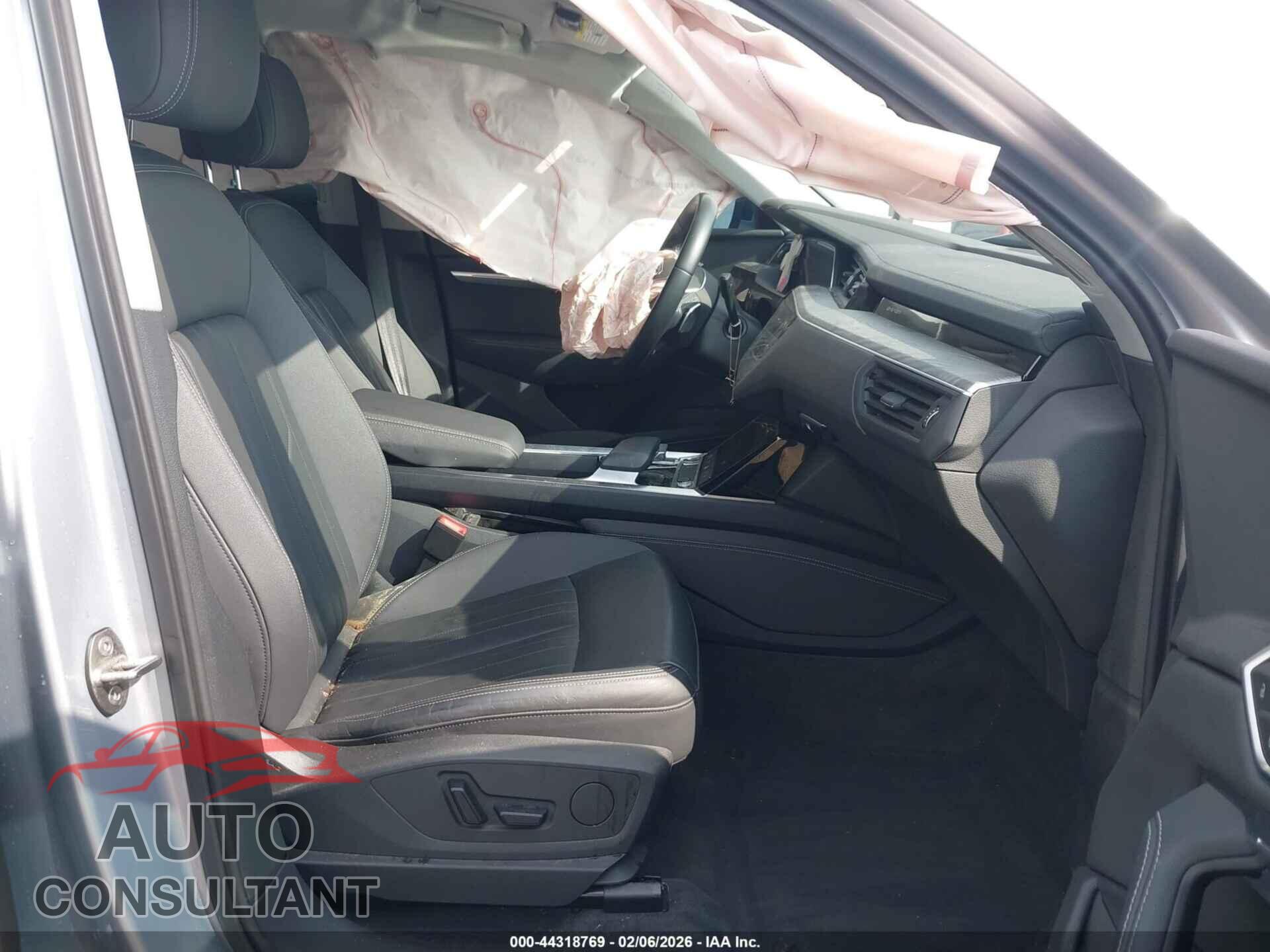 AUDI E-TRON 2022 - WA1AAAGE3NB004672